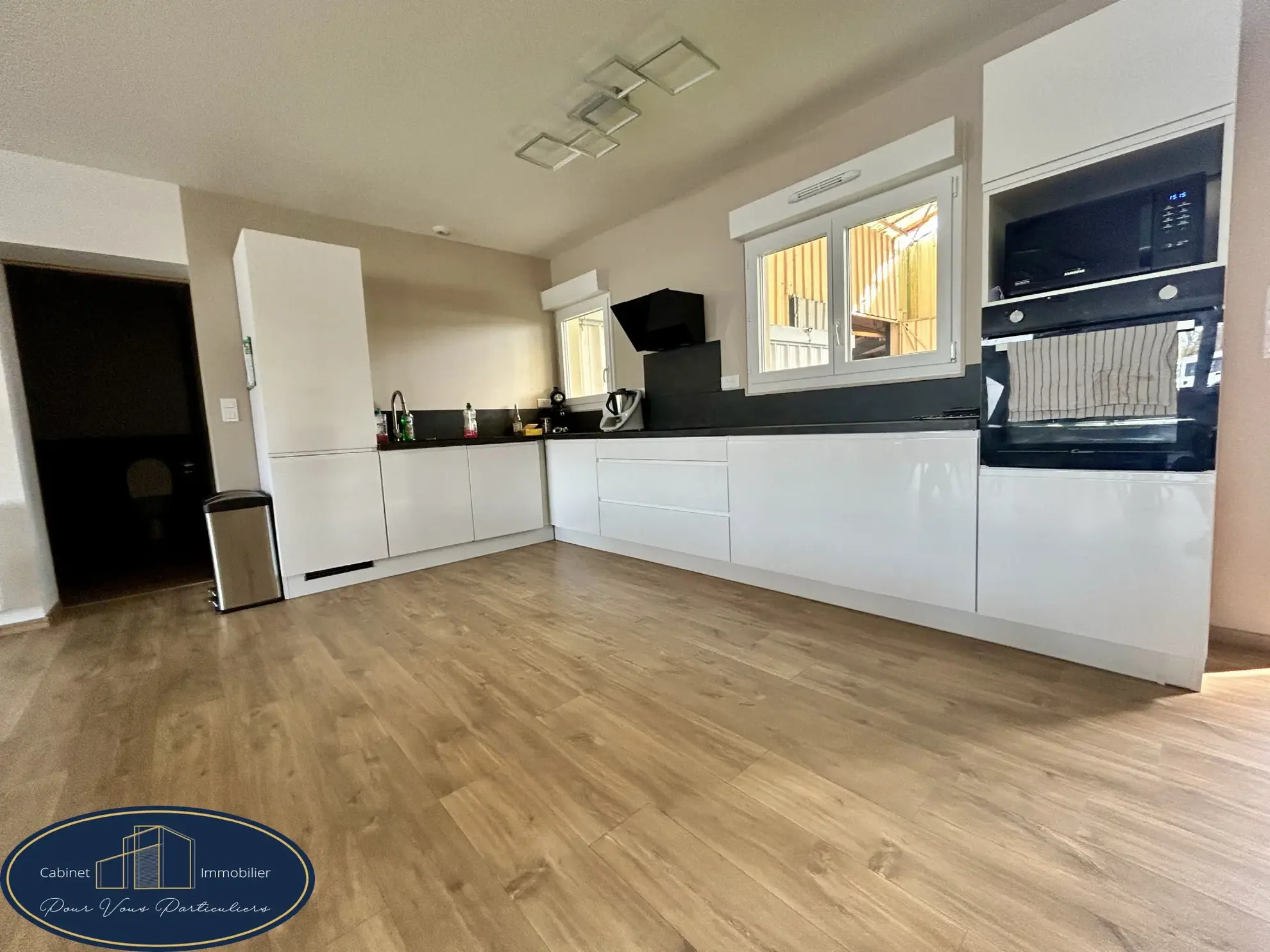 Maison semi-individuelle de plain-pied à Estrun, rénovation récente, 96 m² 