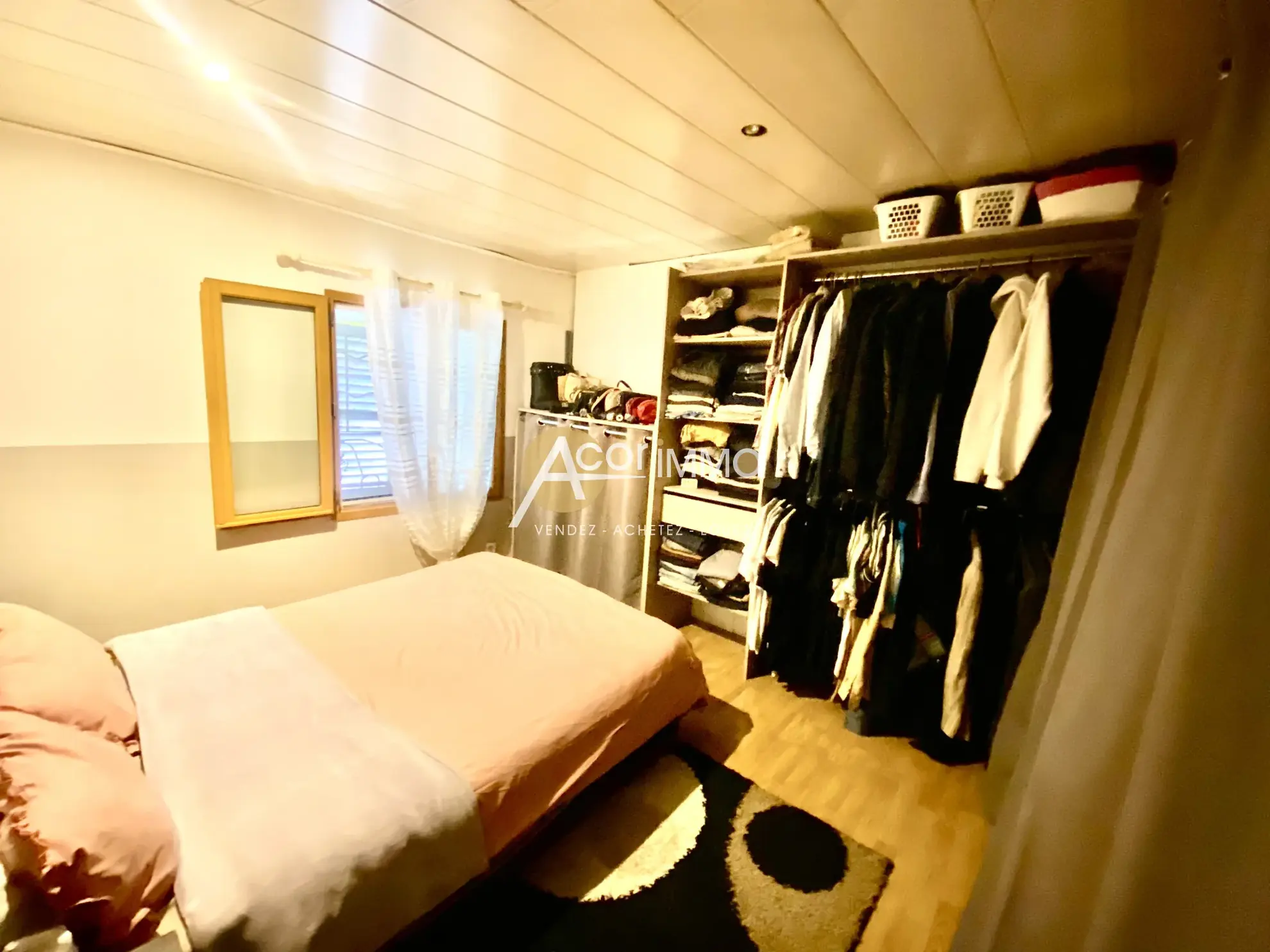 Maison de ville avec garage et atelier à La Seyne-sur-Mer – Grande potentialité 