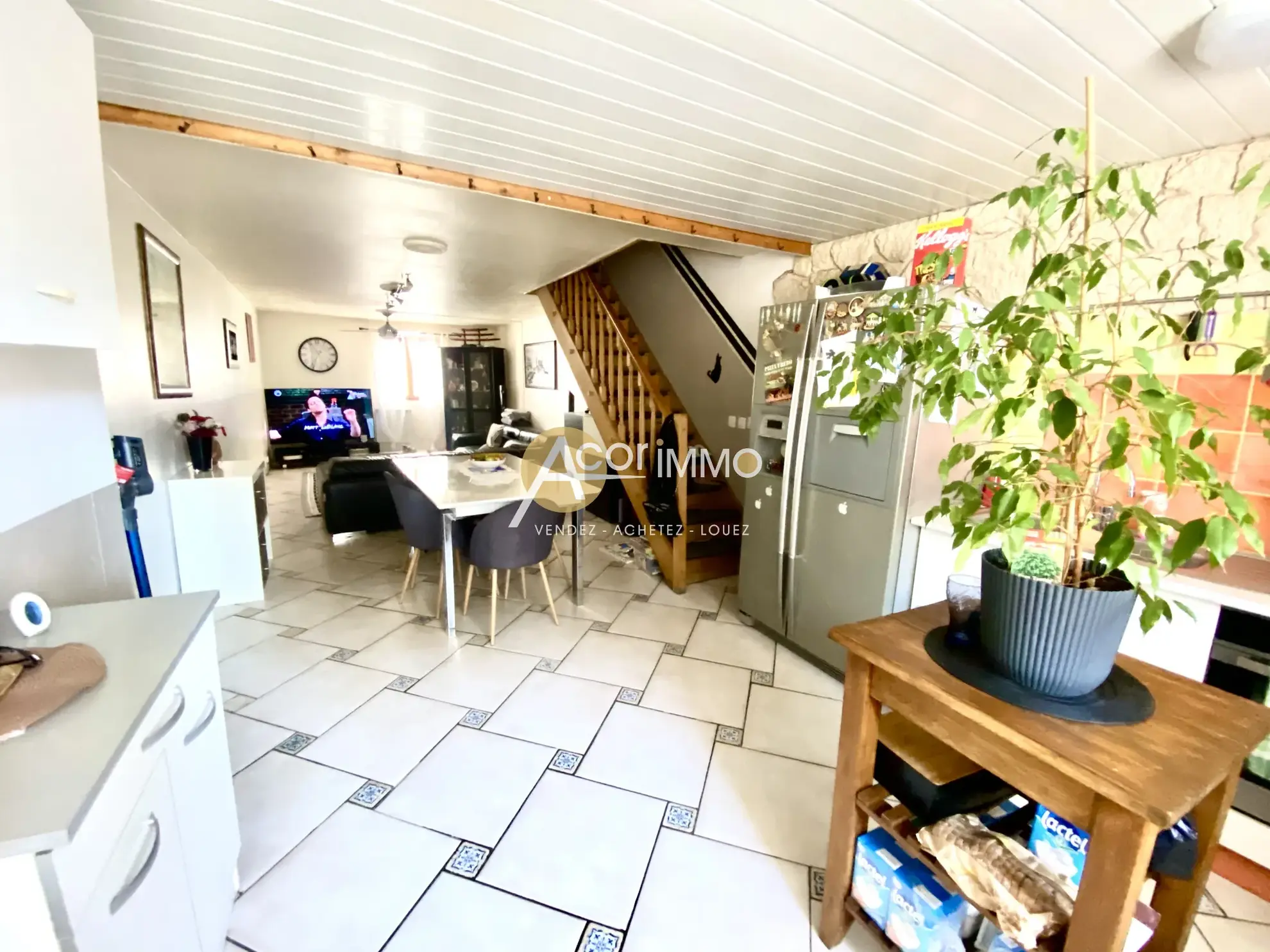 Maison de ville avec garage et atelier à La Seyne-sur-Mer – Grande potentialité