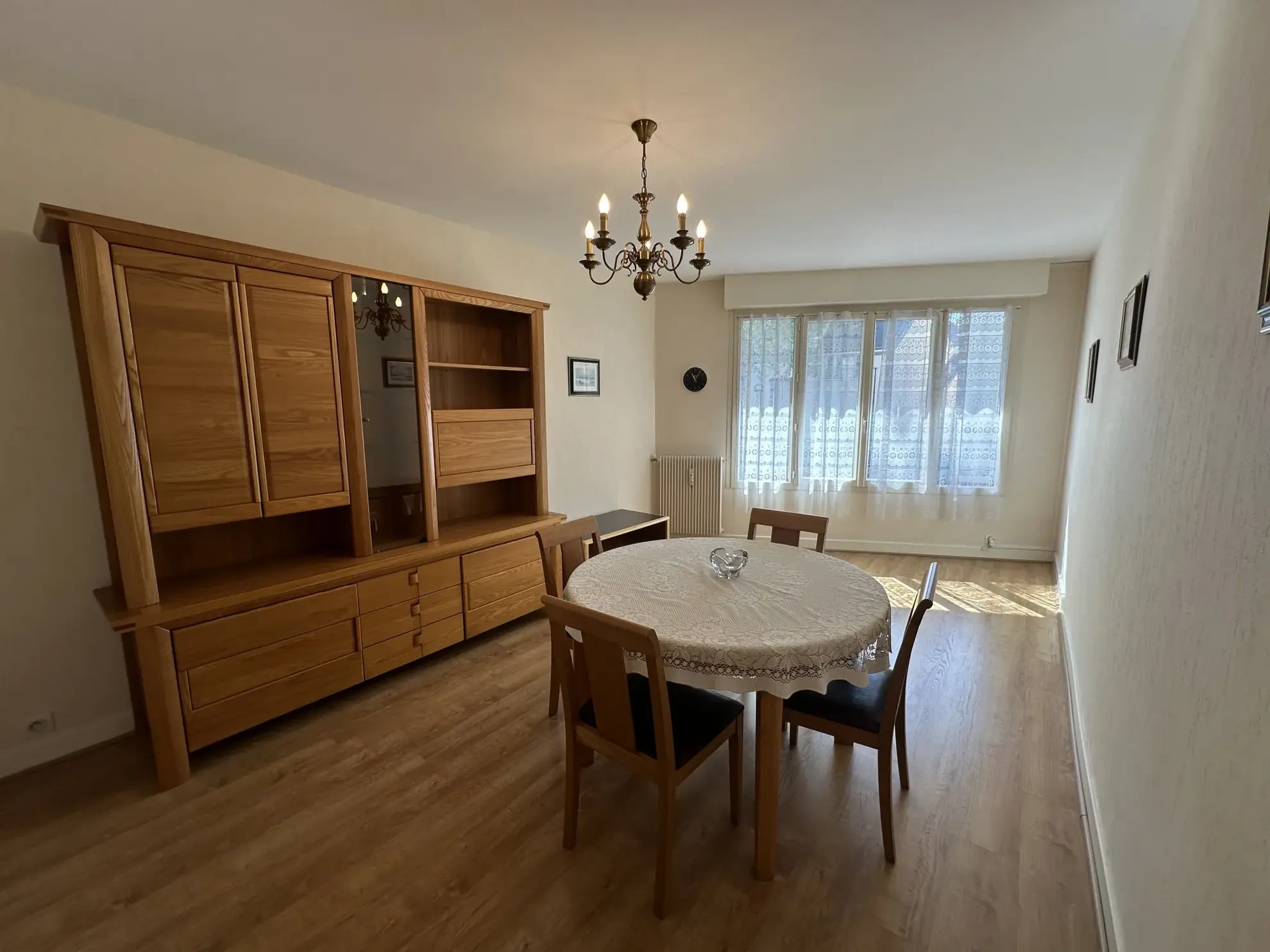 A vendre appartement 2 pièces avec stationnement à Vichy, idéal investisseur ou premier achat