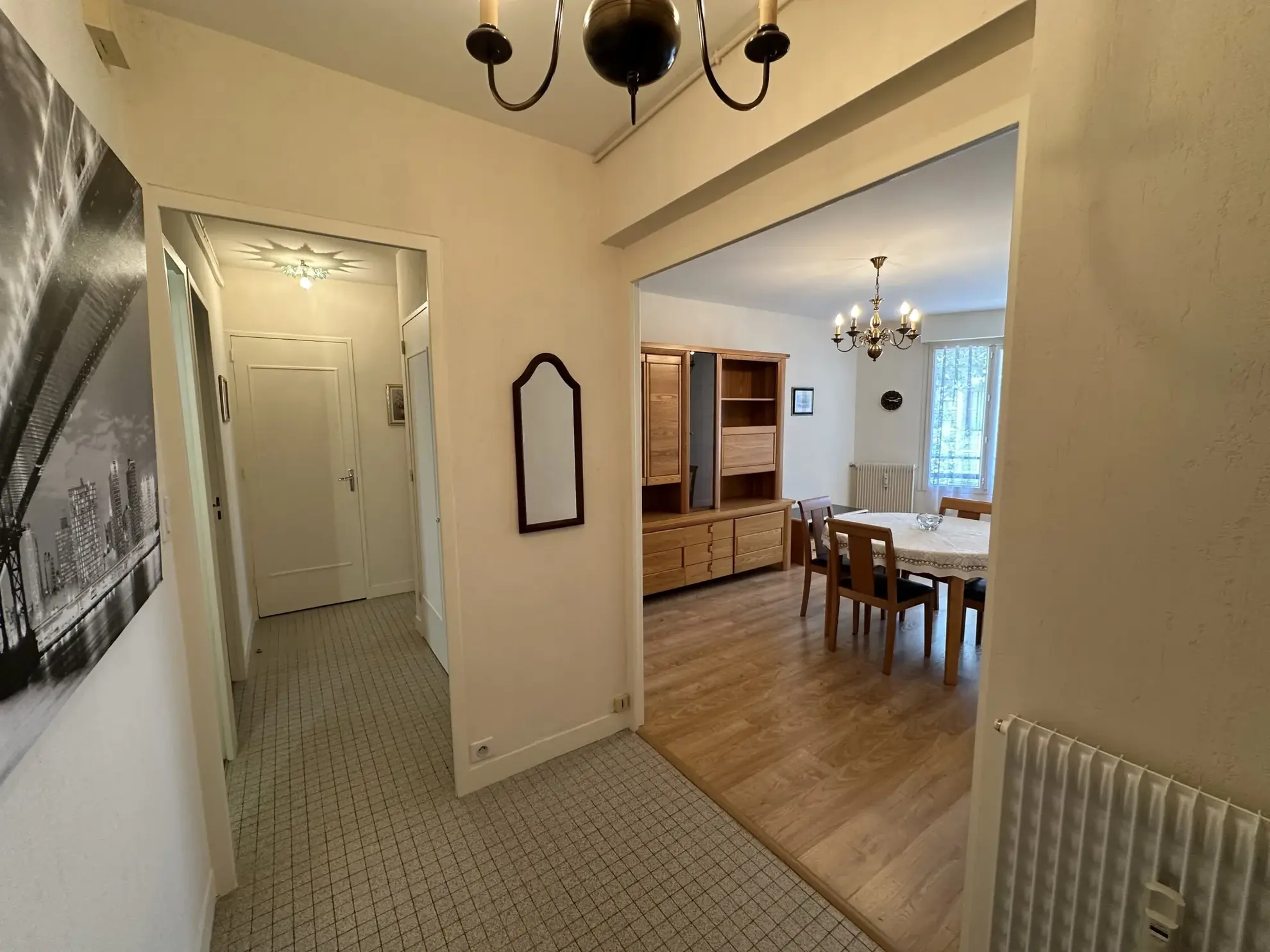 Bel appartement de 2 pièces à Vichy avec parking et ascenseur