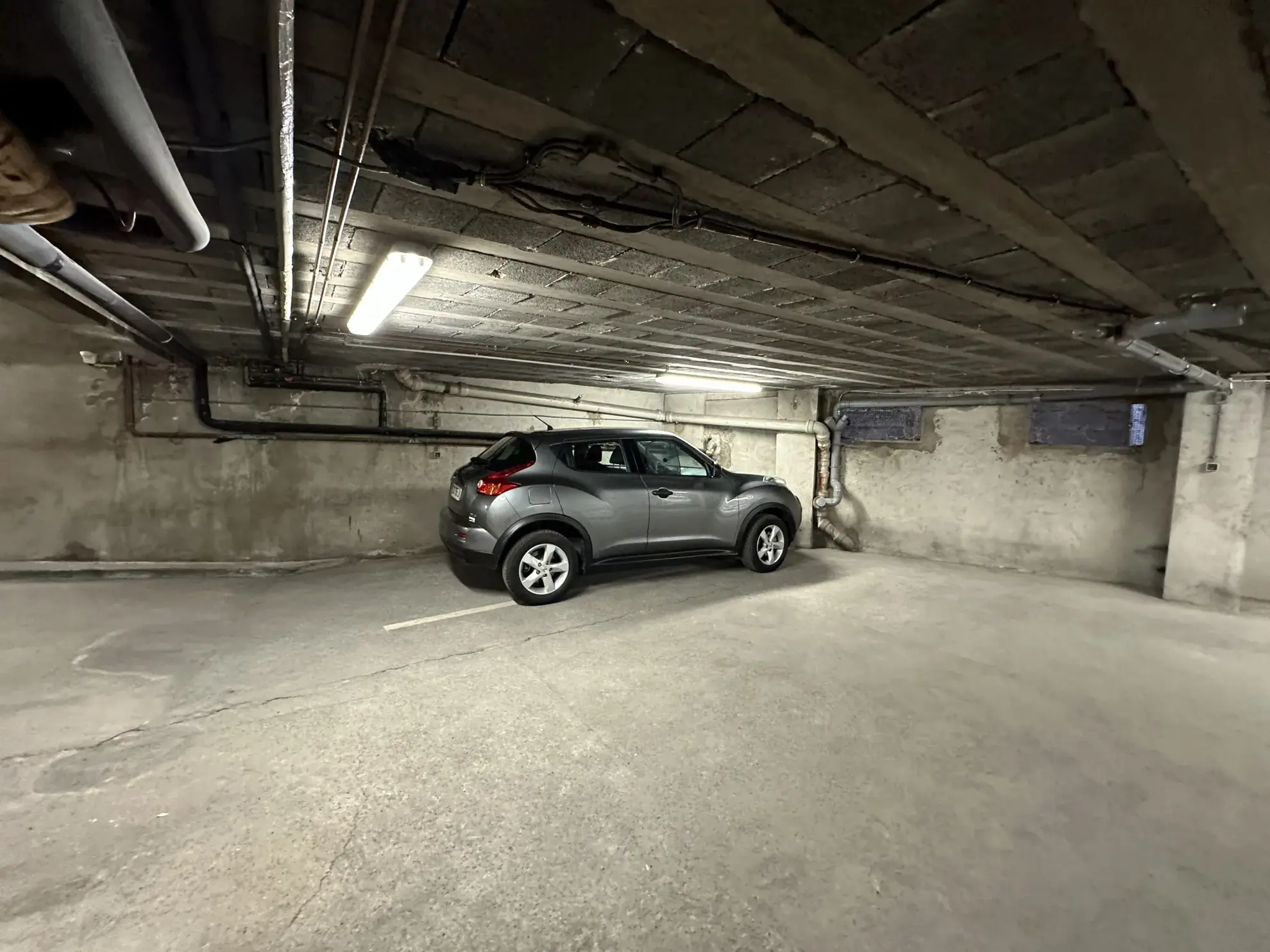 A vendre appartement 2 pièces avec stationnement à Vichy, idéal investisseur ou premier achat 