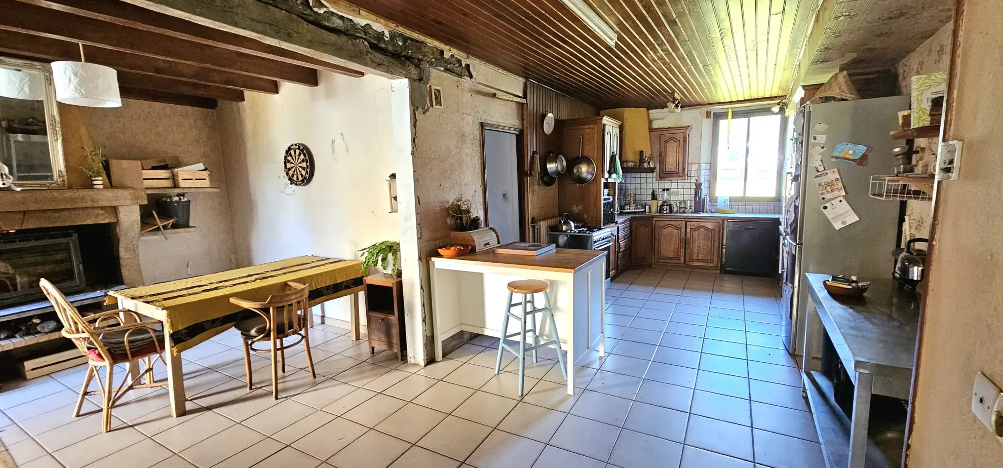 Vente ferme avec dépendances, terrain arboré, 223 m² habitables à Sainte Suzanne, Ariège 