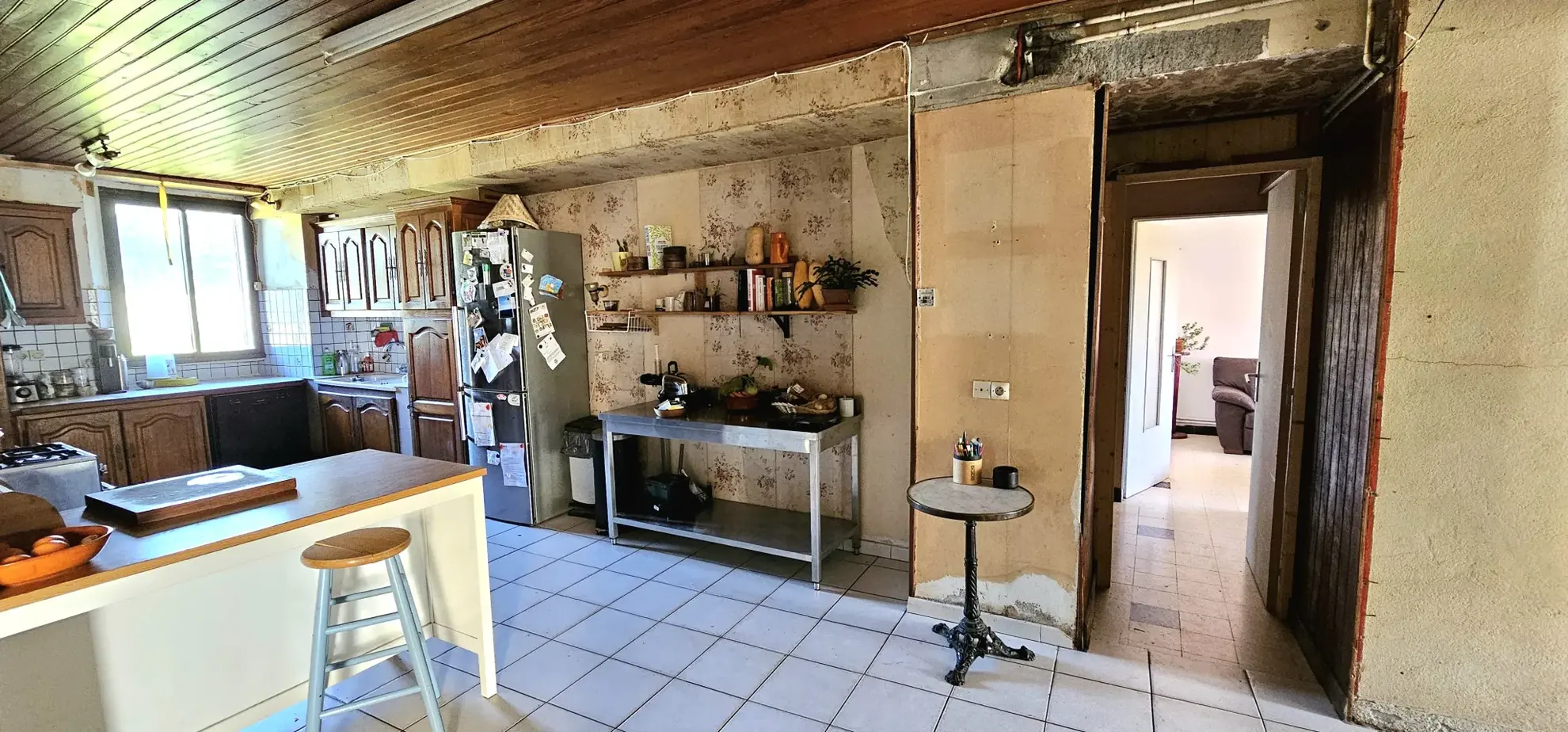 Vente ferme avec dépendances, terrain arboré, 223 m² habitables à Sainte Suzanne, Ariège 