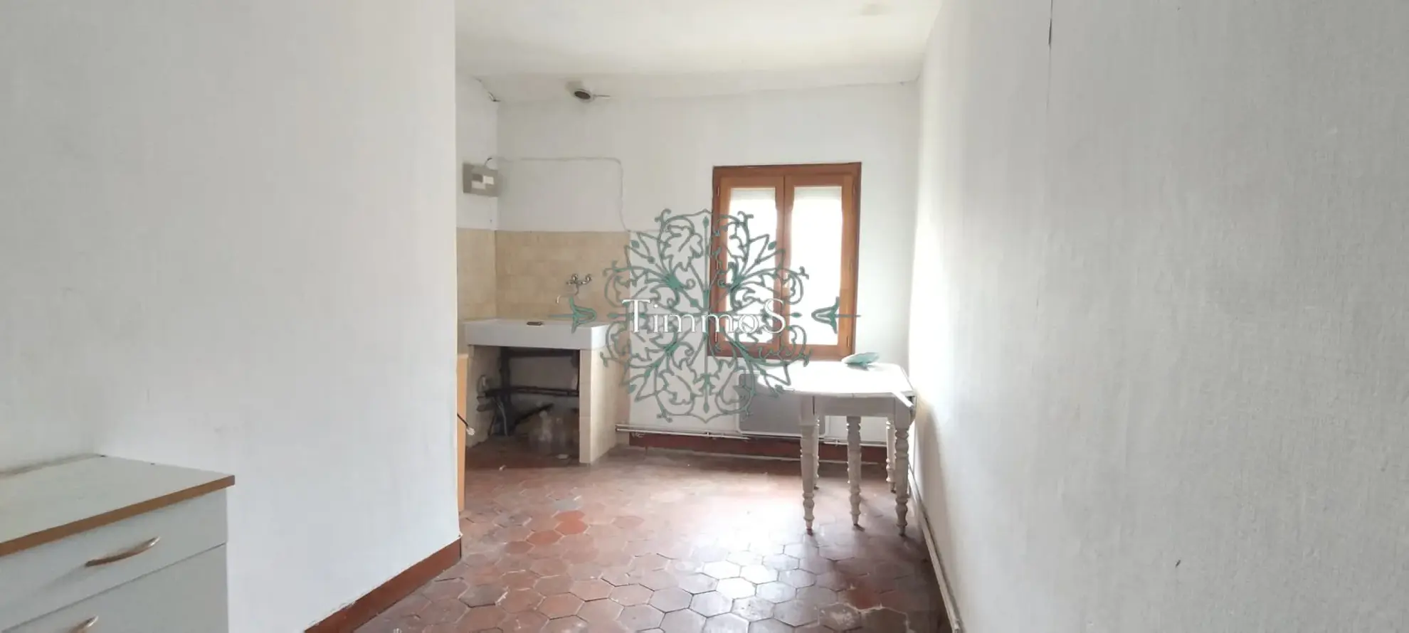 Maison de ville de 76 m² avec local commercial à Neuilly en Thelle 