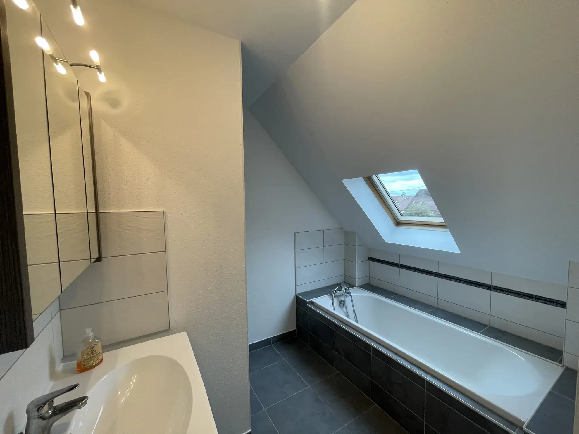 Appartement T3 avec terrasse de 45 m² à Bartenheim - Exclu Immobilier 