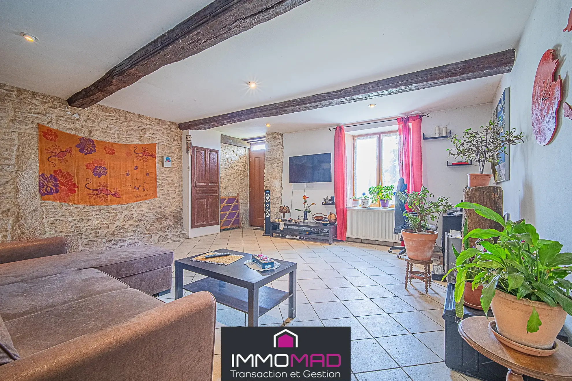 Grande maison de 325 m² avec 7 chambres et hangar à Rouvrois-sur-Meuse 