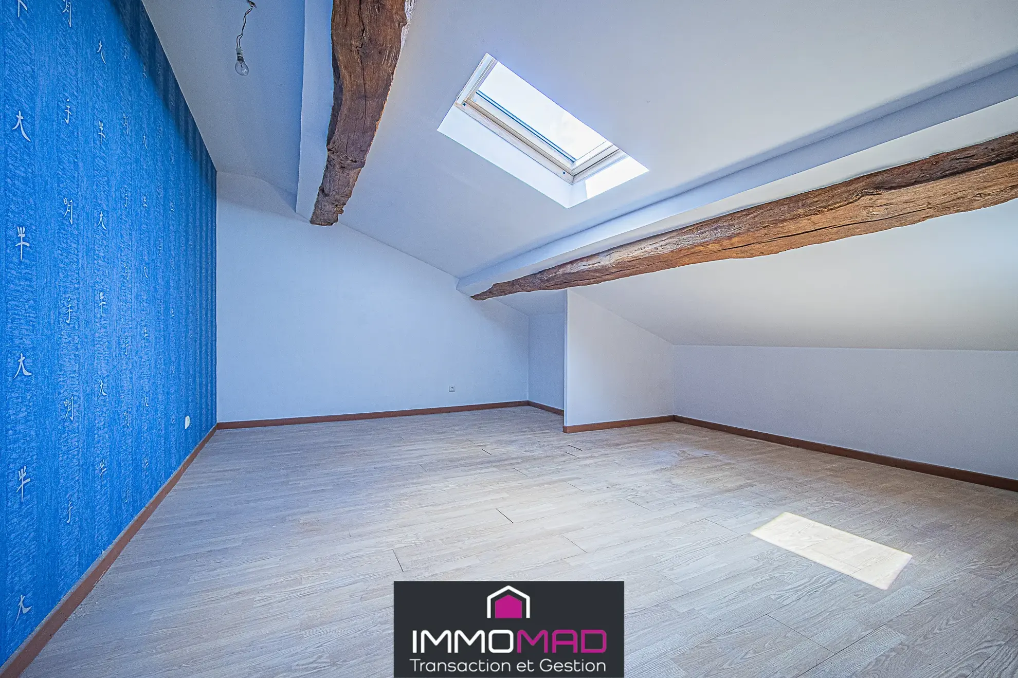 Grande maison de 325 m² avec 7 chambres et hangar à Rouvrois-sur-Meuse 