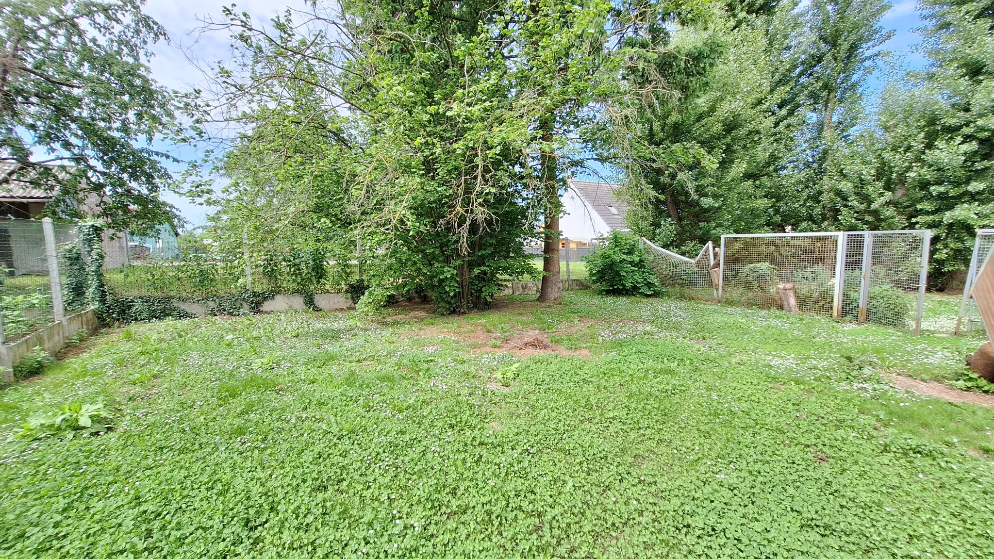 Magnifique terrain constructible de 653 m² à Zaessingue, prêt à bâtir