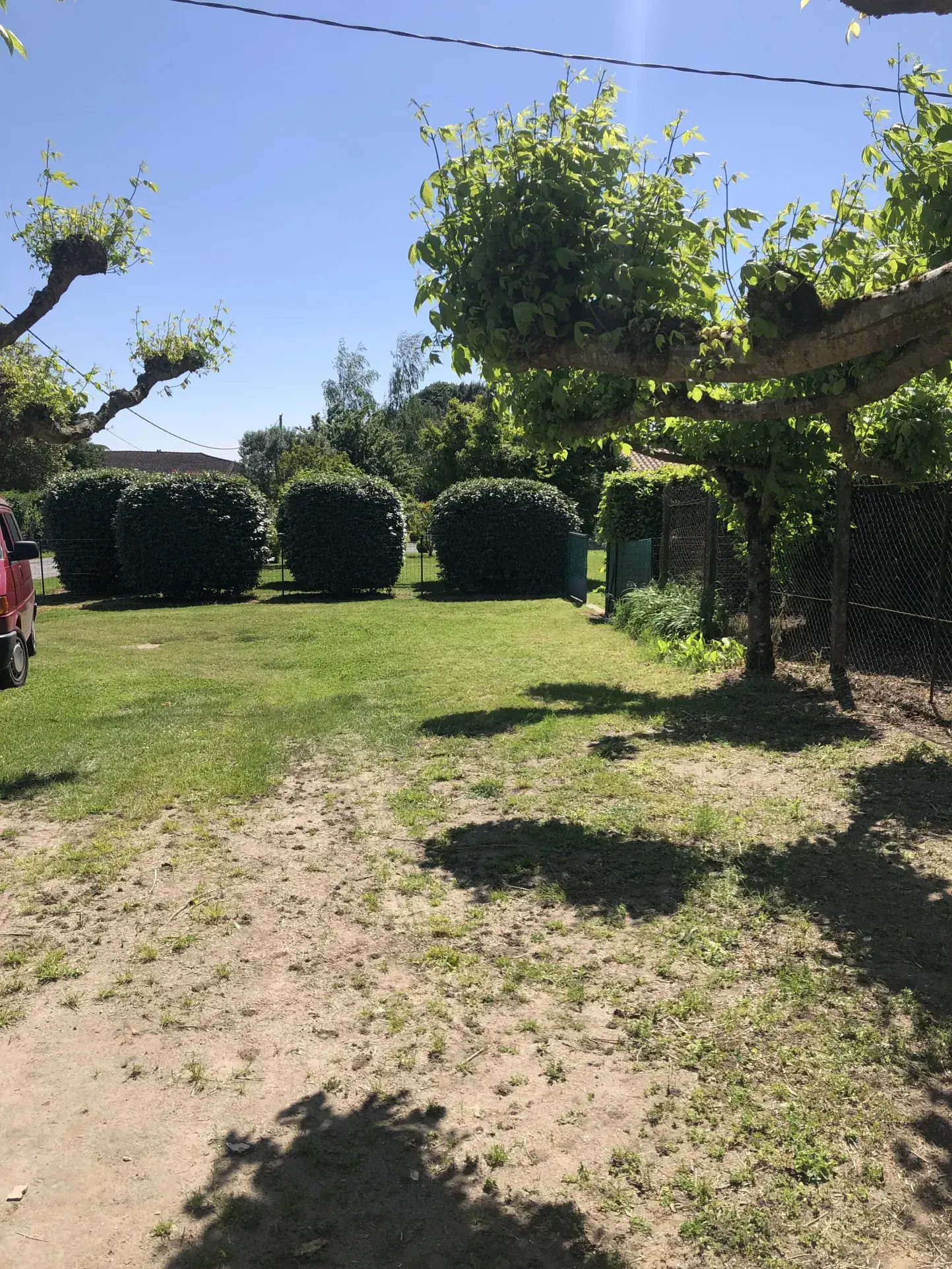 Maison girondine avec dépendance et grand terrain à La Réole 