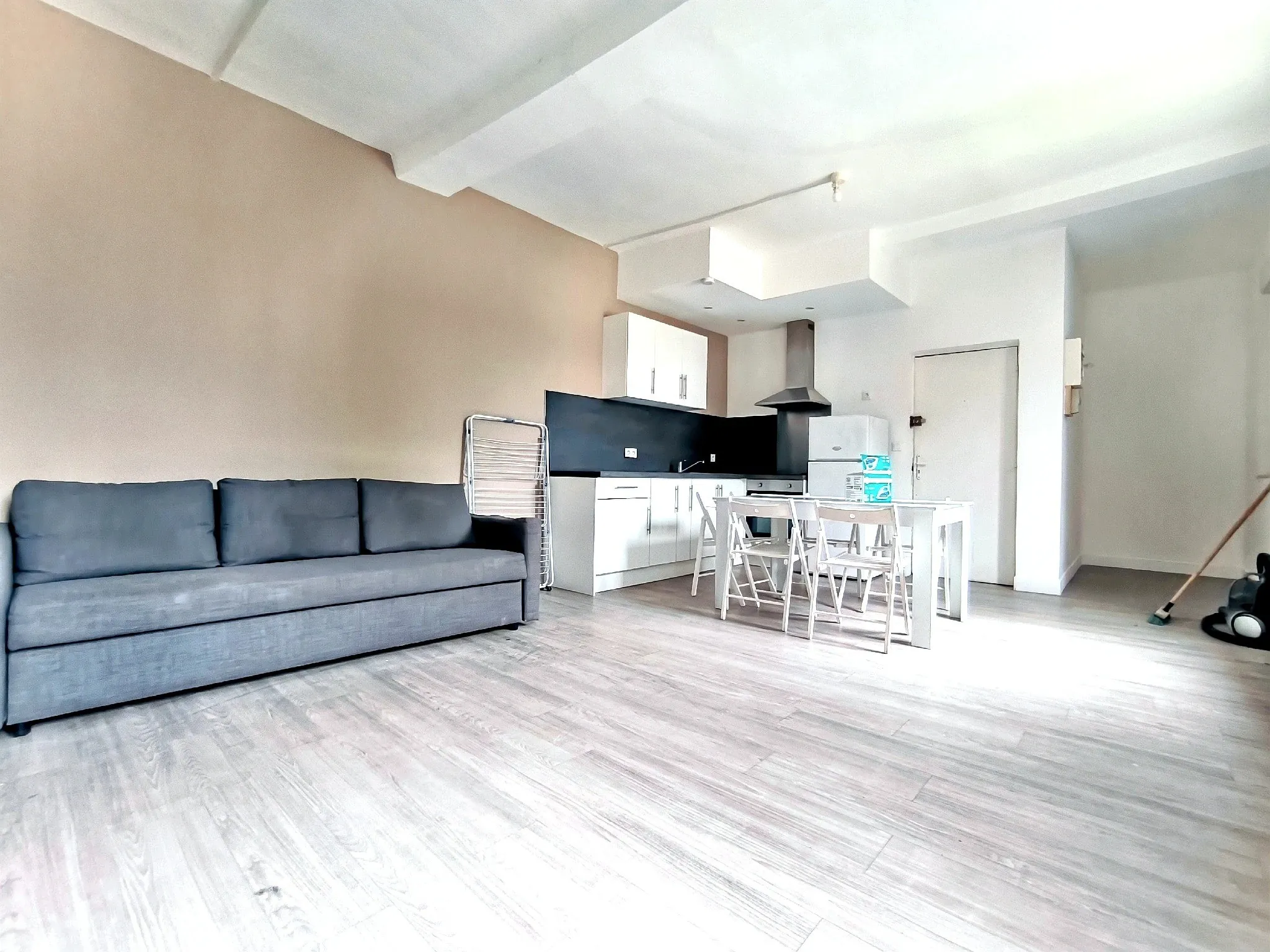 Immeuble de rapport à vendre à Caudebec-lès-Elbeuf avec 3 appartements loués 