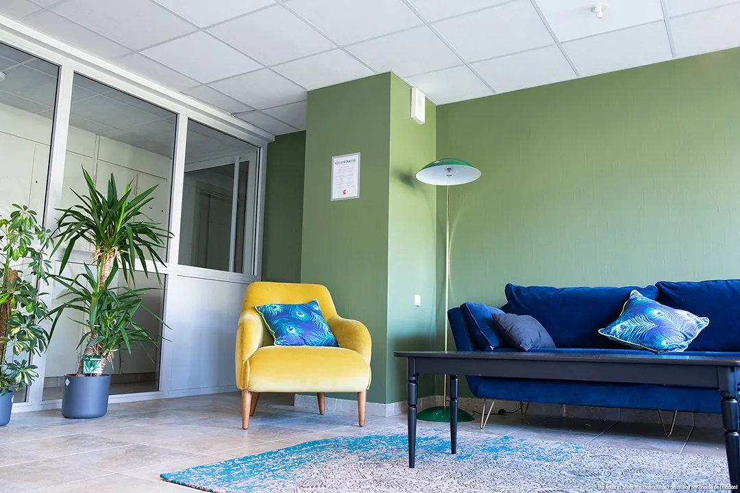 Investissement en résidence de services meublée à Blois avec bail long terme 