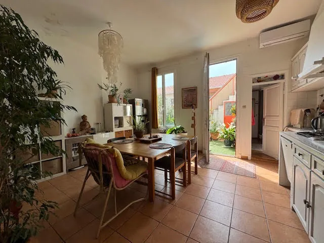 Charmante maison de ville à Port-de-Bouc avec vue sur mer et terrasse tropézienne 