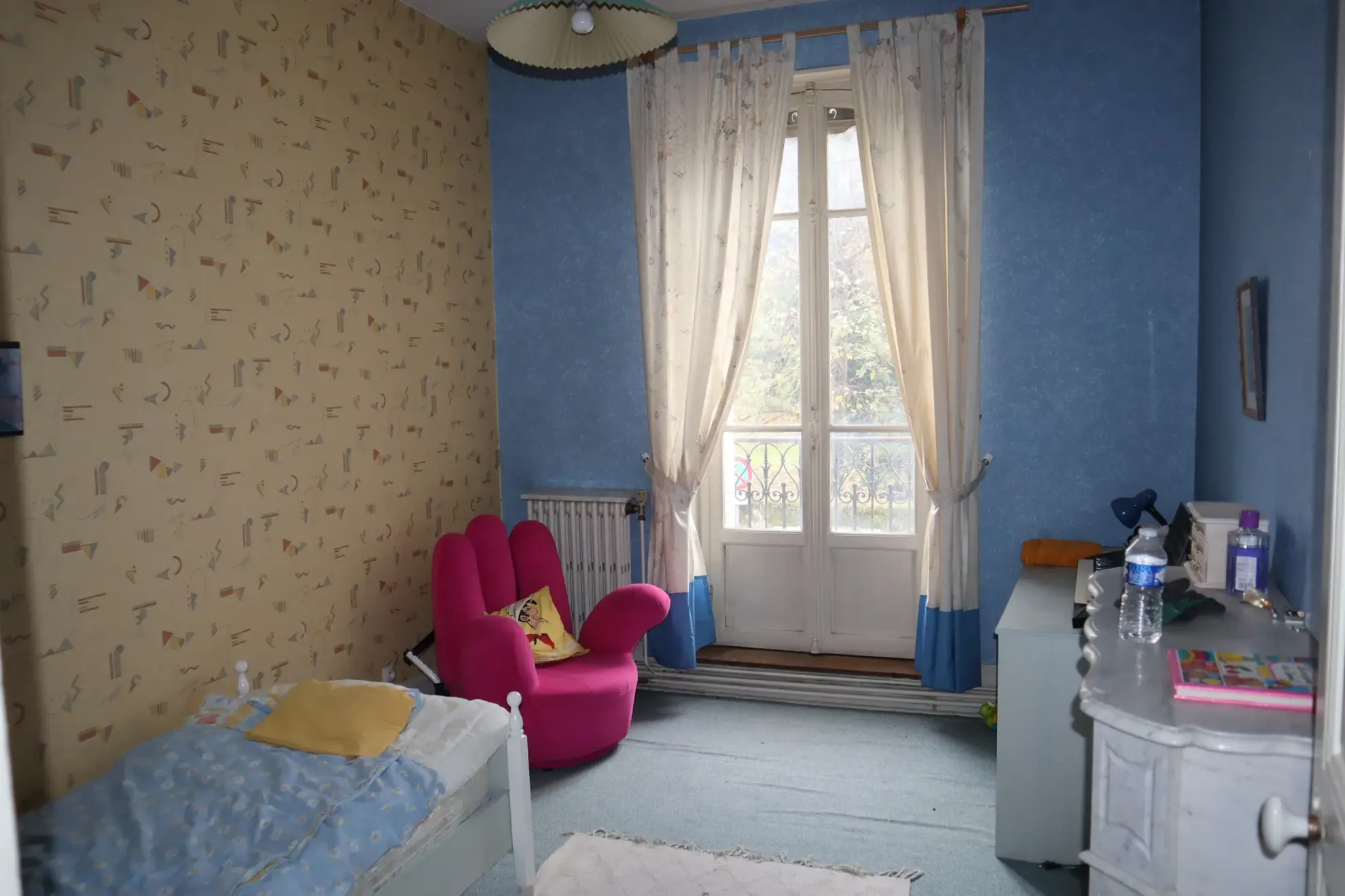 Appartement à vendre au cœur d'Autun avec 3 chambres et parking privé 