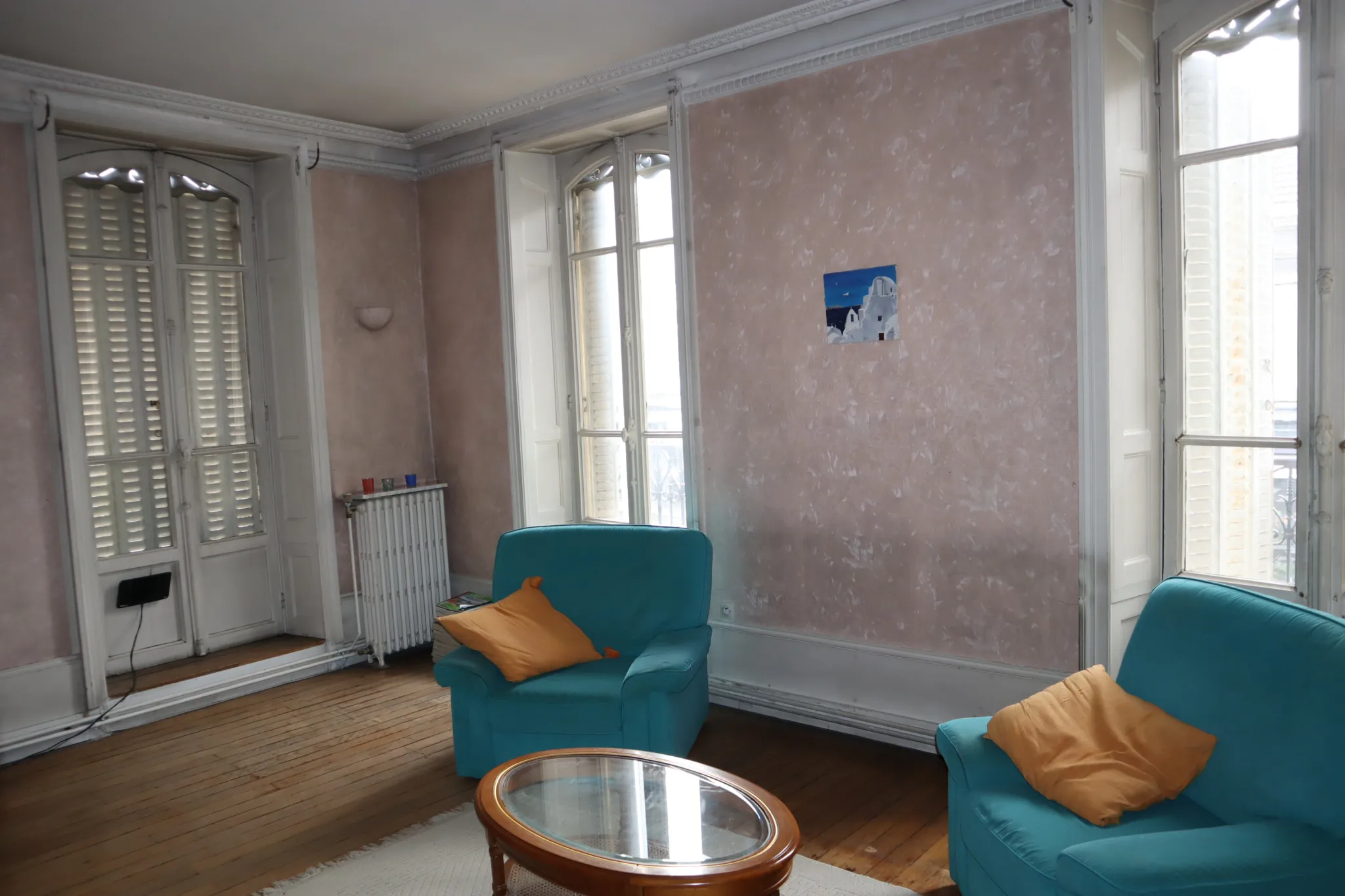 Appartement à vendre au cœur d'Autun avec 3 chambres et parking privé 