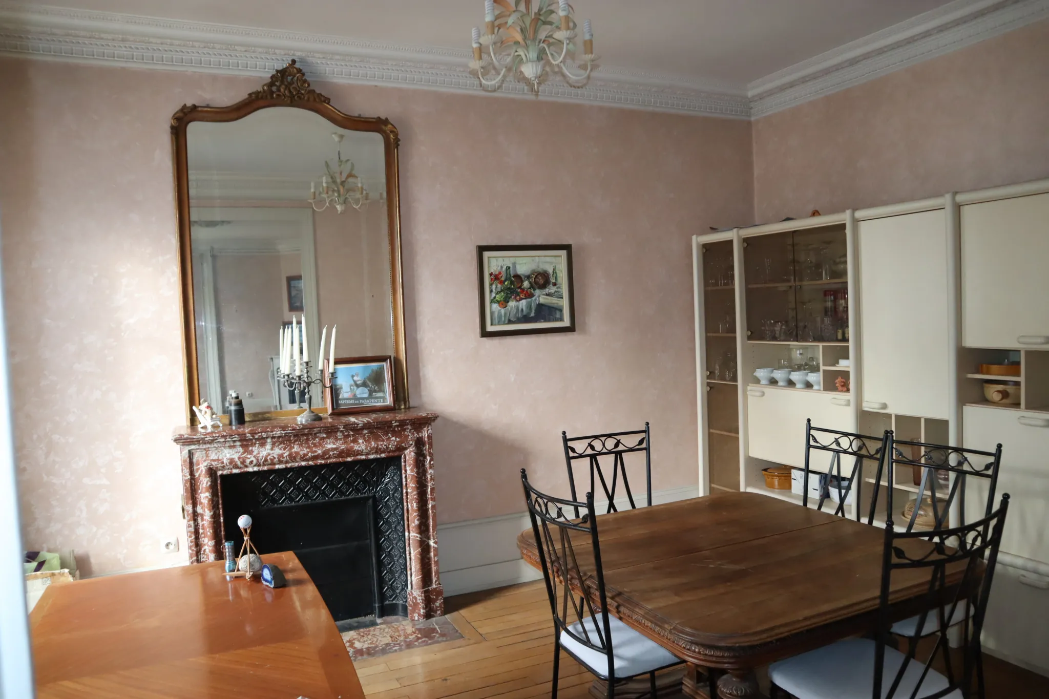 Appartement à vendre au cœur d'Autun avec 3 chambres et parking privé 