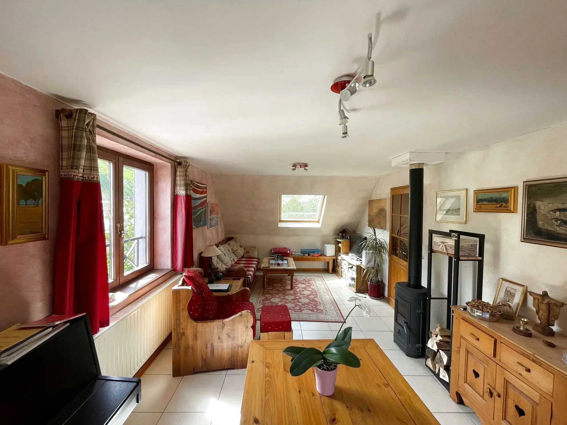 Appartement T3 de 72 m² avec garage à Fréland proche Colmar – Vue montagne