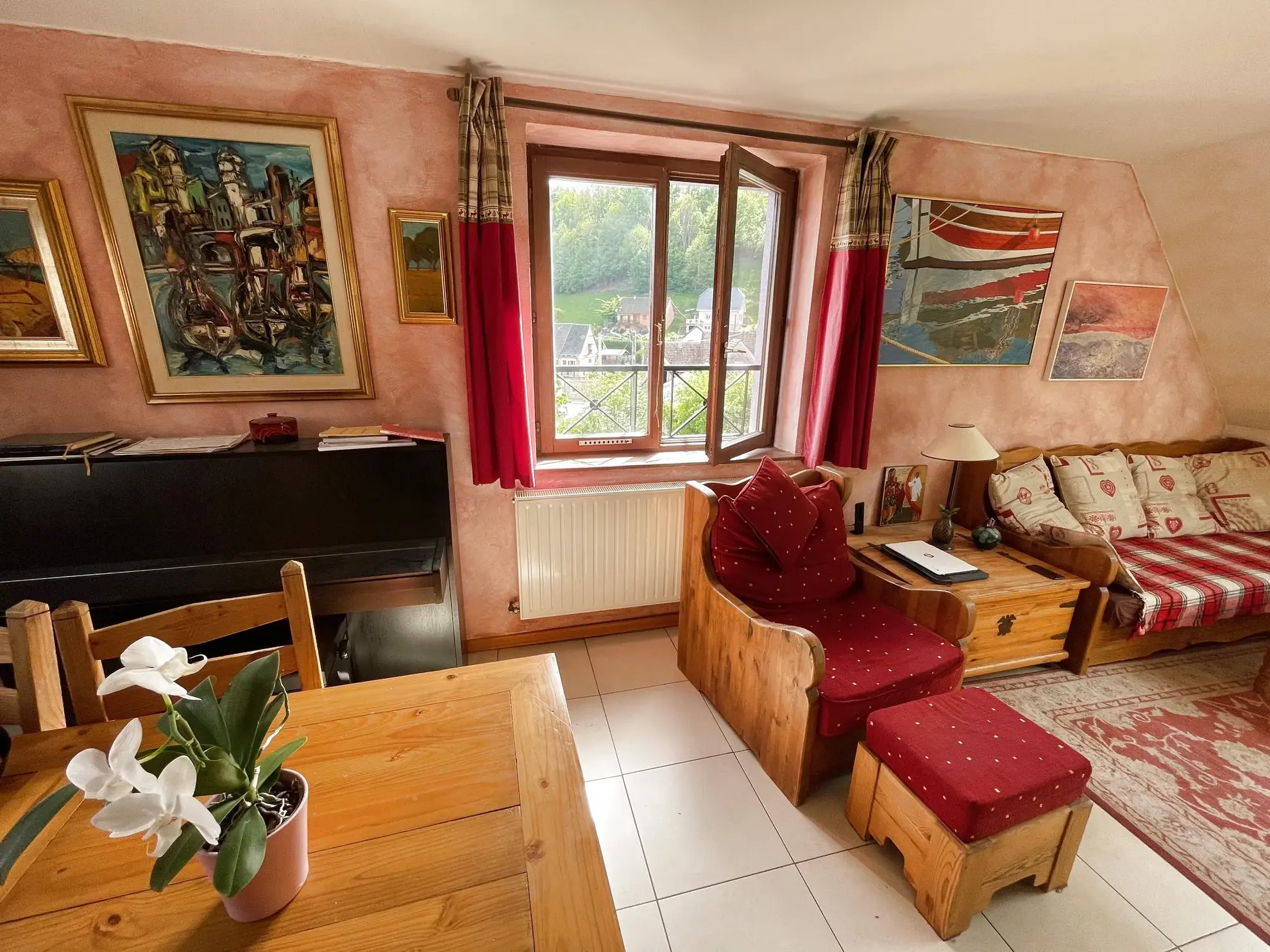 Appartement T3 de 72 m² avec garage à Fréland proche Colmar – Vue montagne 