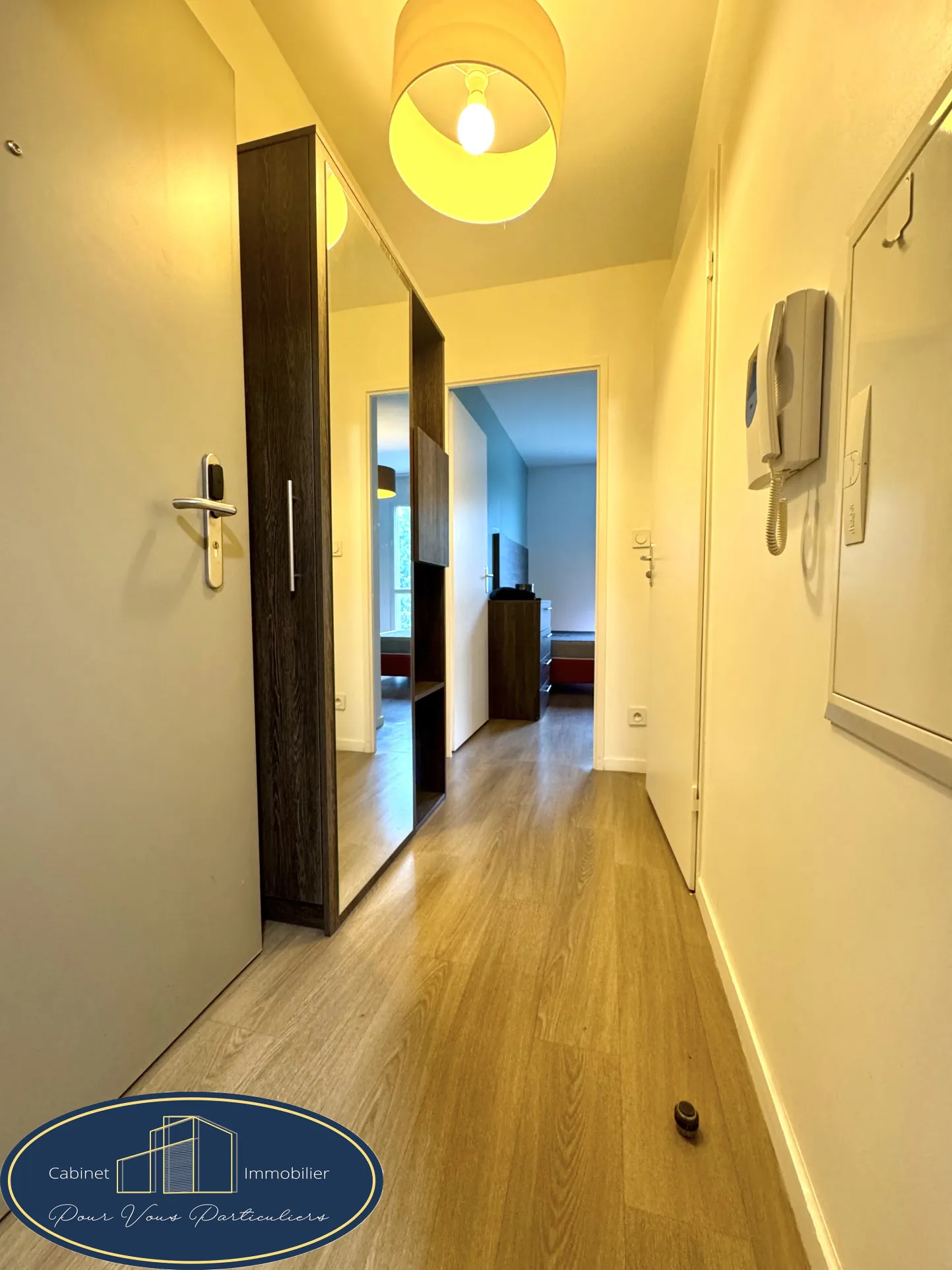 Studio meublé à Valenciennes avec bail jusqu'en 2030, idéal investissement 