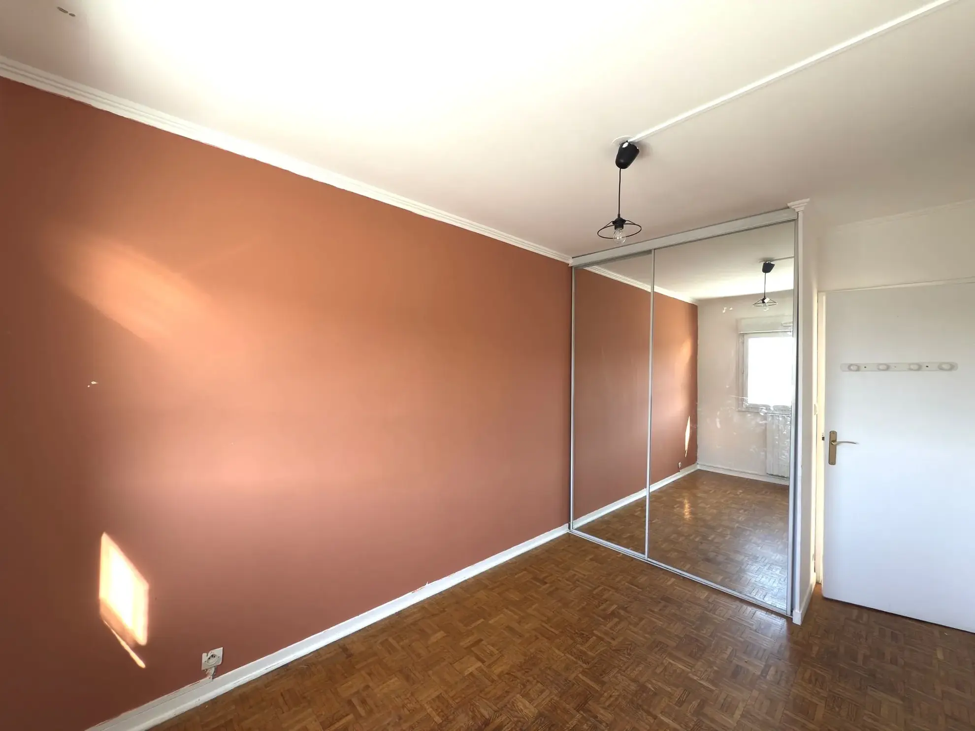 Bel appartement F4 traversant avec balcon et garage à Montreynaud, Saint-Étienne 