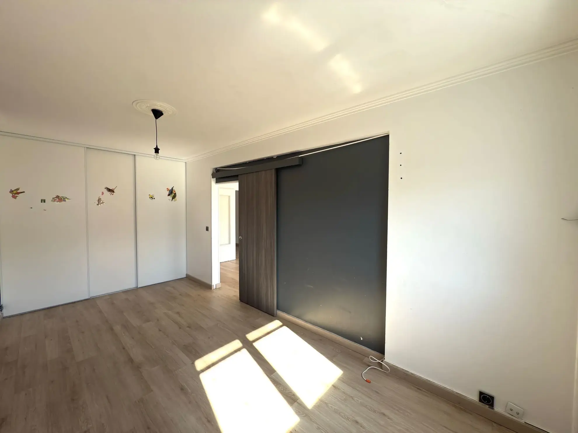 Bel appartement F4 traversant avec balcon et garage à Montreynaud, Saint-Étienne 