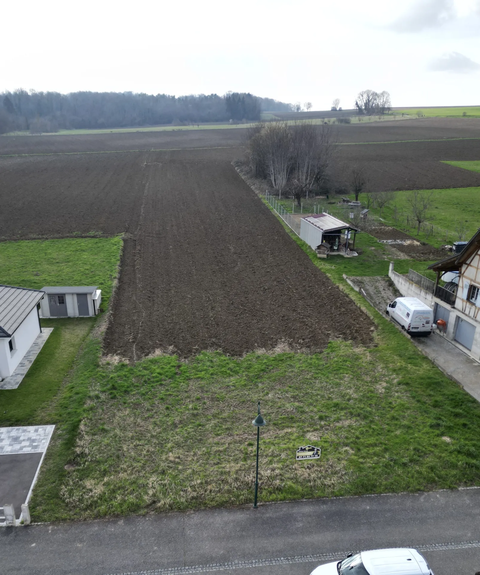 Terrain constructible de 8,5 ares à Stetten, proche de Bâle