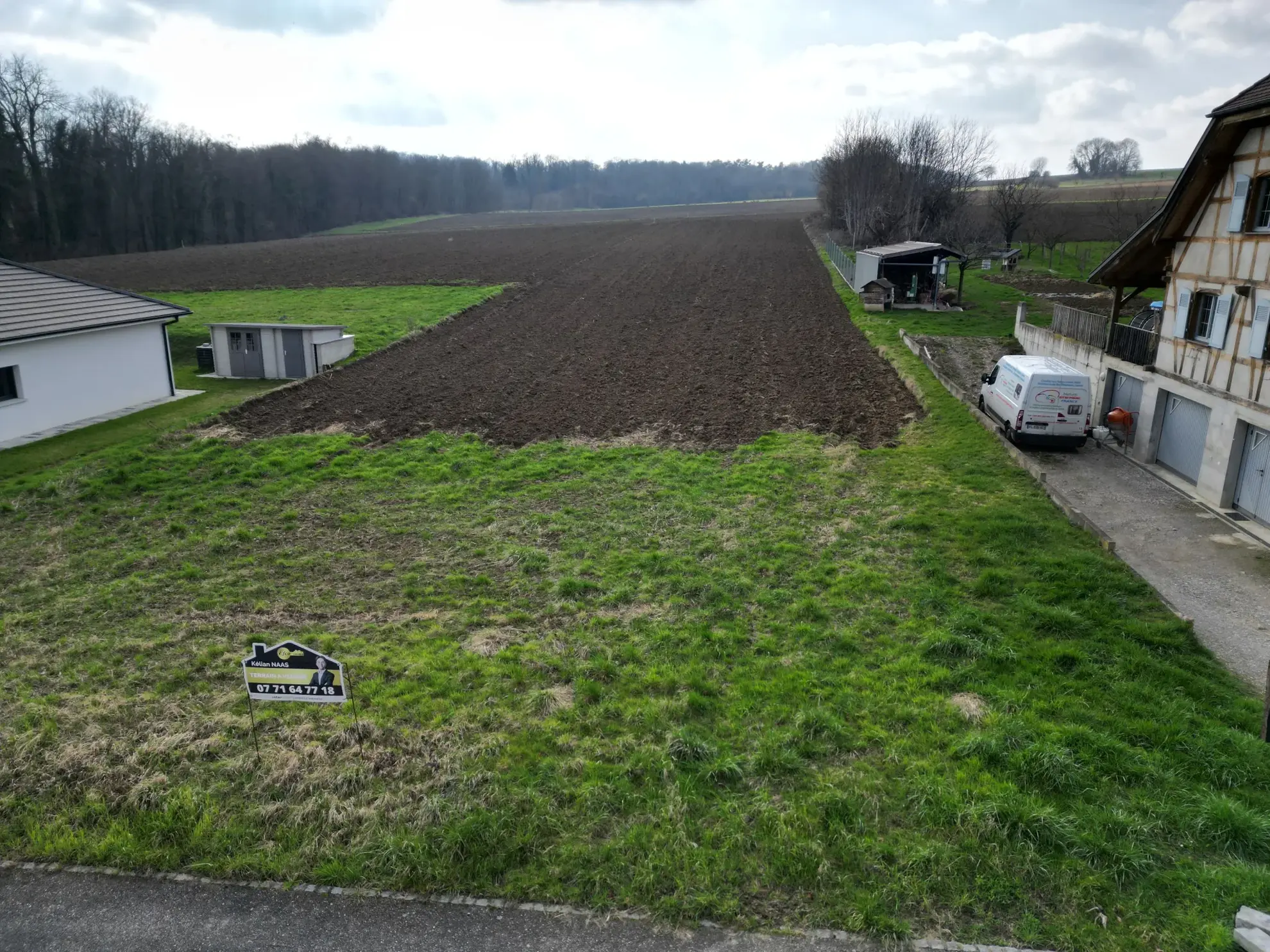 Terrain constructible de 8,5 ares à Stetten, proche de Bâle 