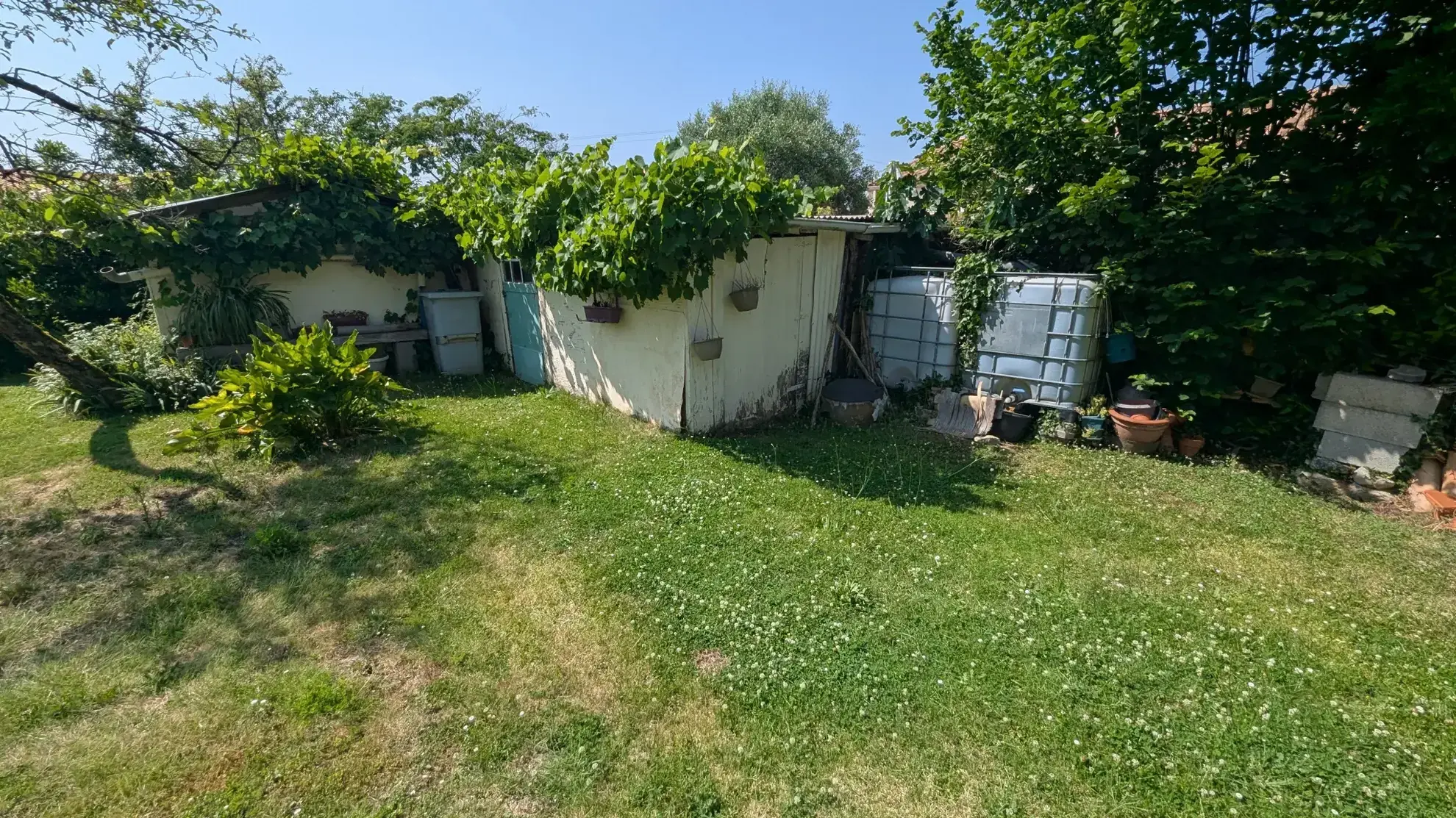Maison à vendre à Magne avec 4 chambres, jardin clos et garage – Opportunité à saisir 