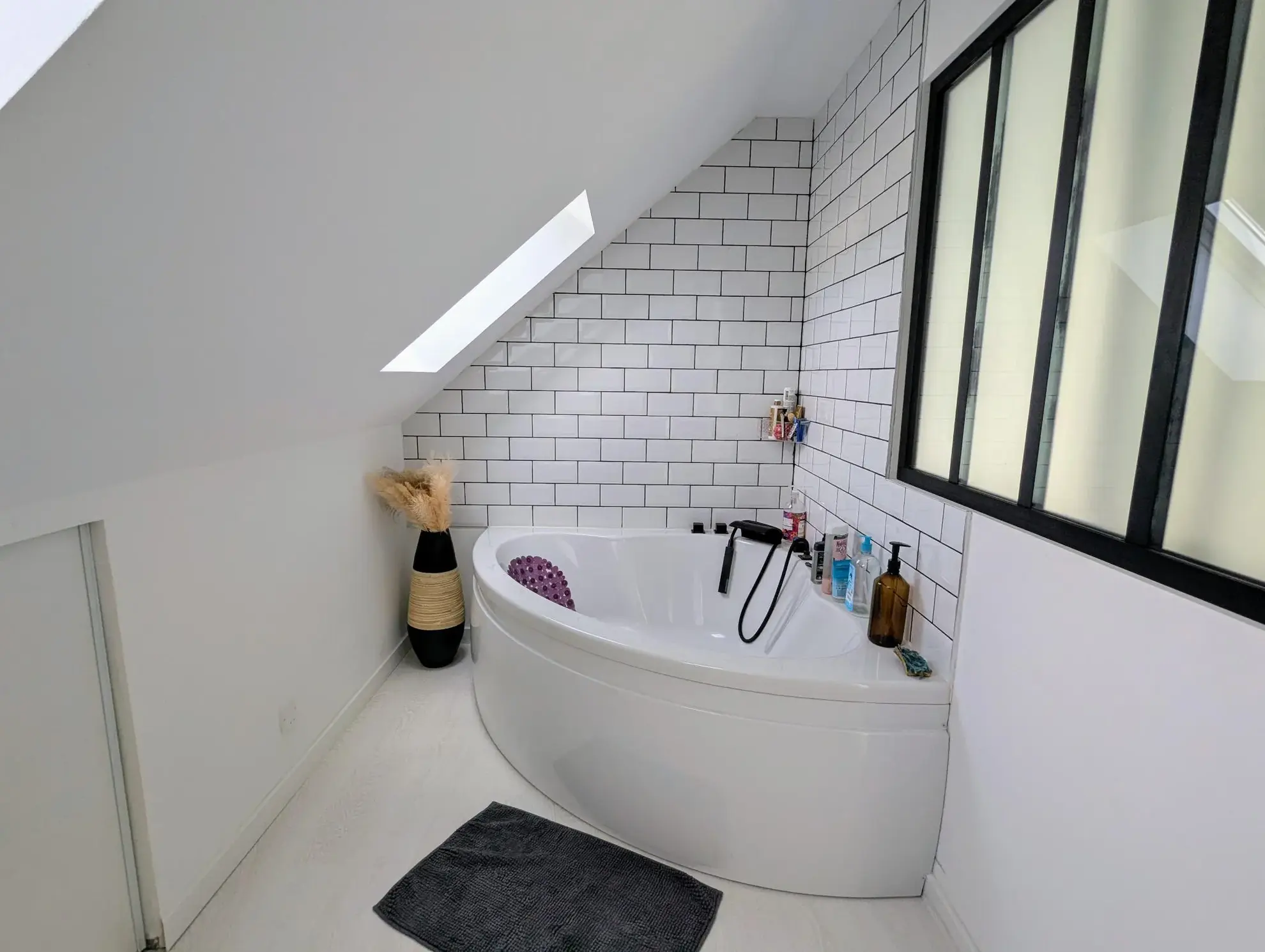 Maison 4 chambres à vendre à Beignon, Brocéliande, 95 m², jardin, proximité commodités 