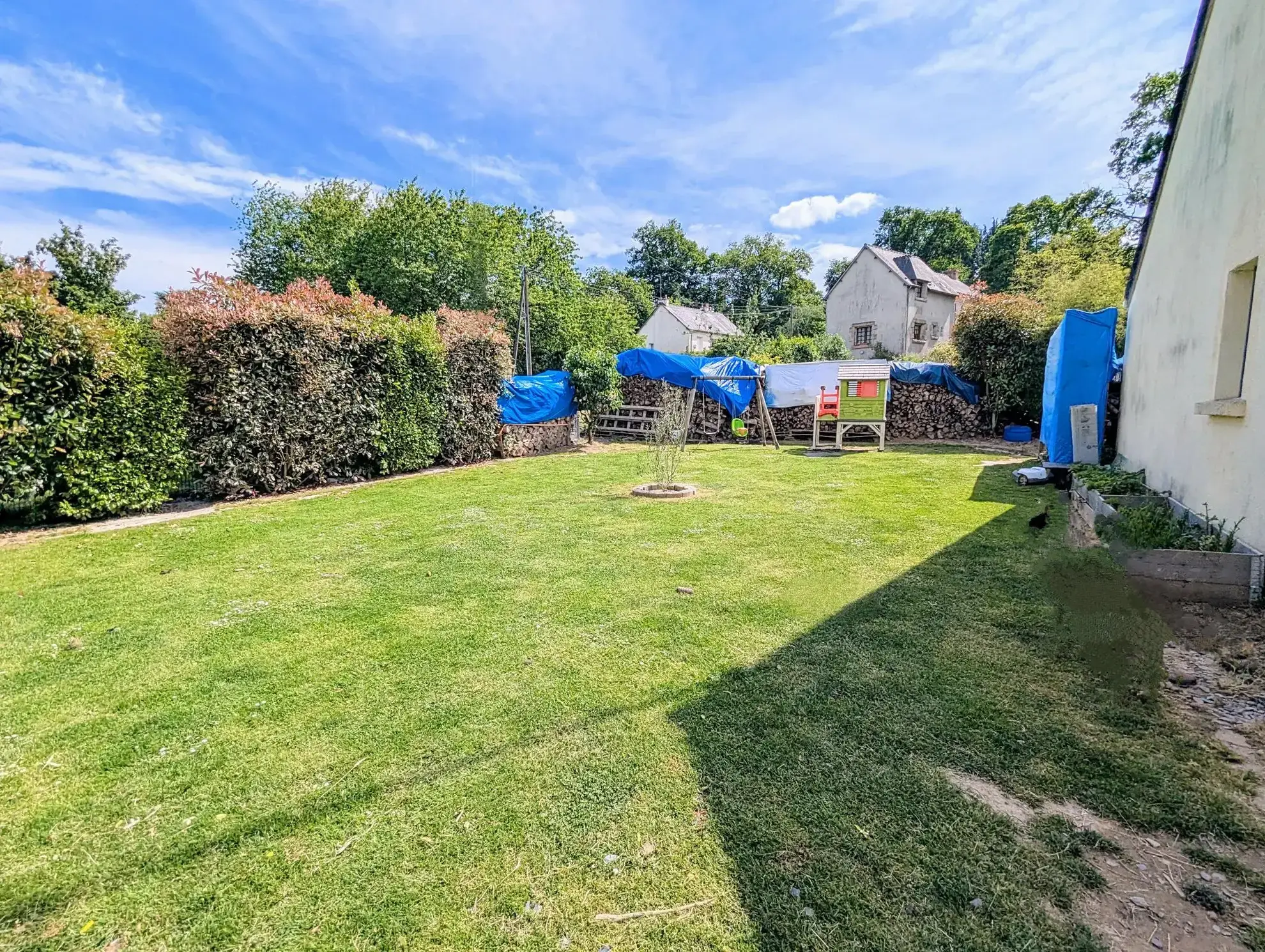 Maison 4 chambres à vendre à Beignon, Brocéliande, 95 m², jardin, proximité commodités 