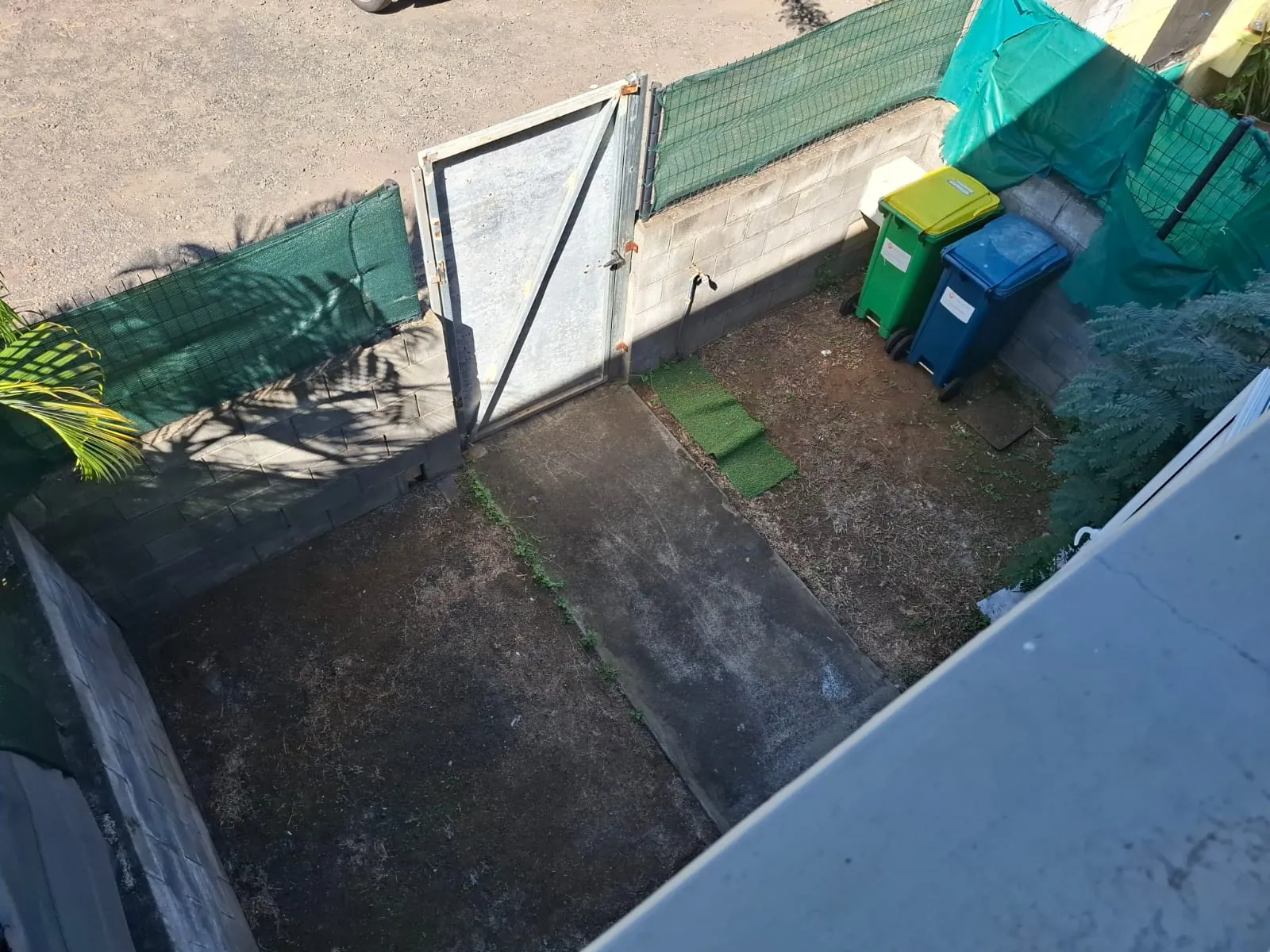 Maison mitoyenne à vendre à La Possession avec vue mer – 3 chambres et terrasse 