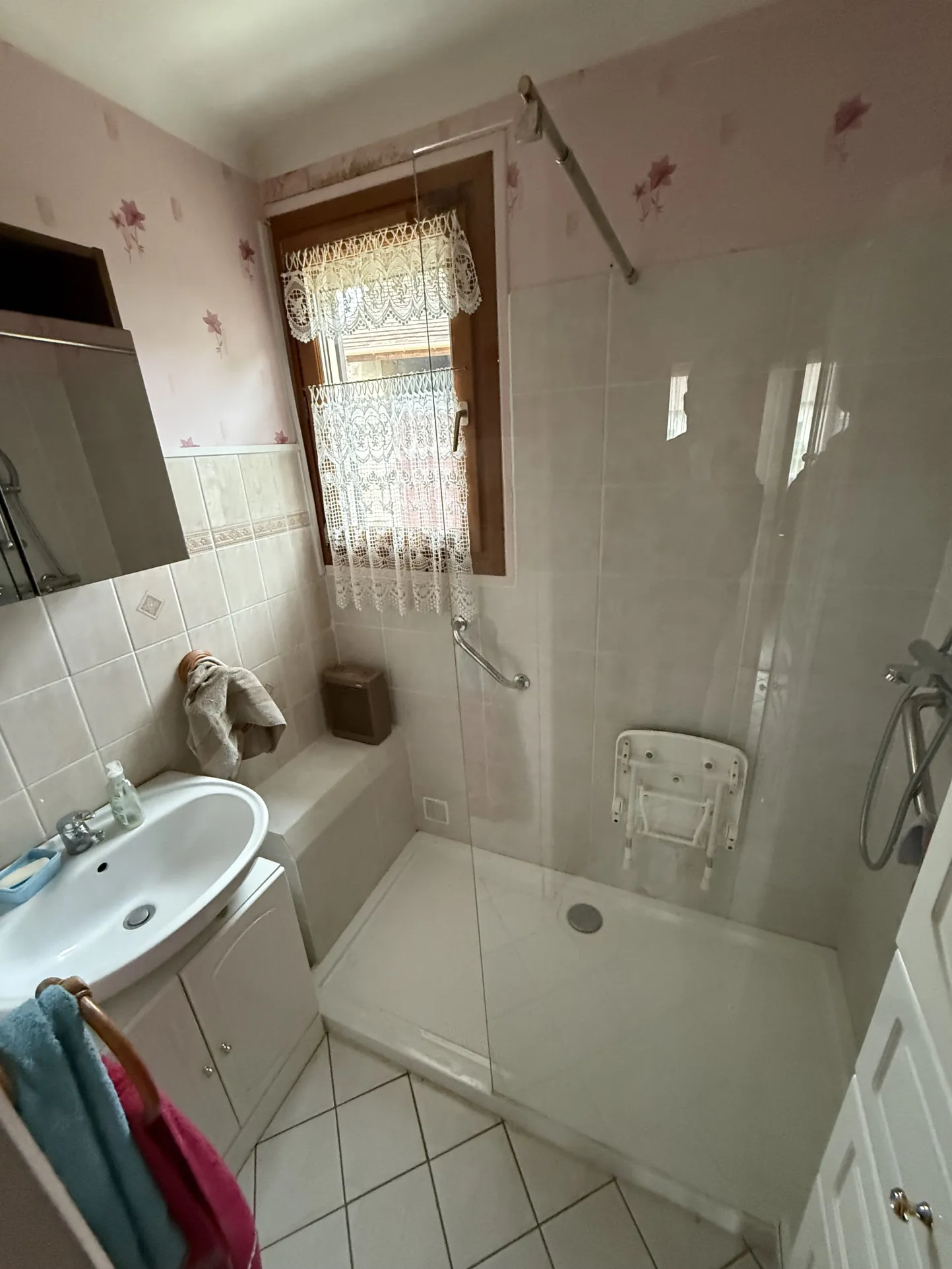 Maison à vendre à 60290 avec dépendance et grand terrain 