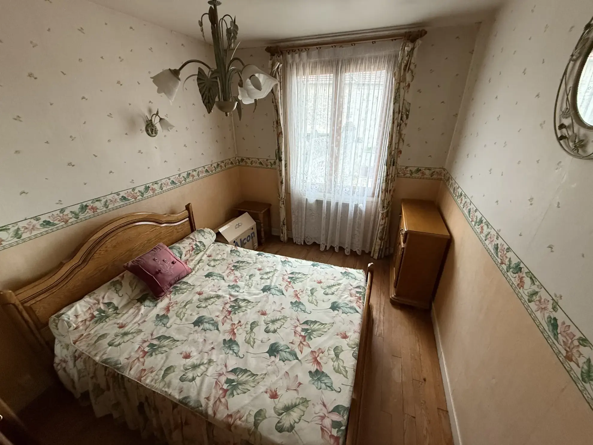 Maison à vendre à 60290 avec dépendance et grand terrain 