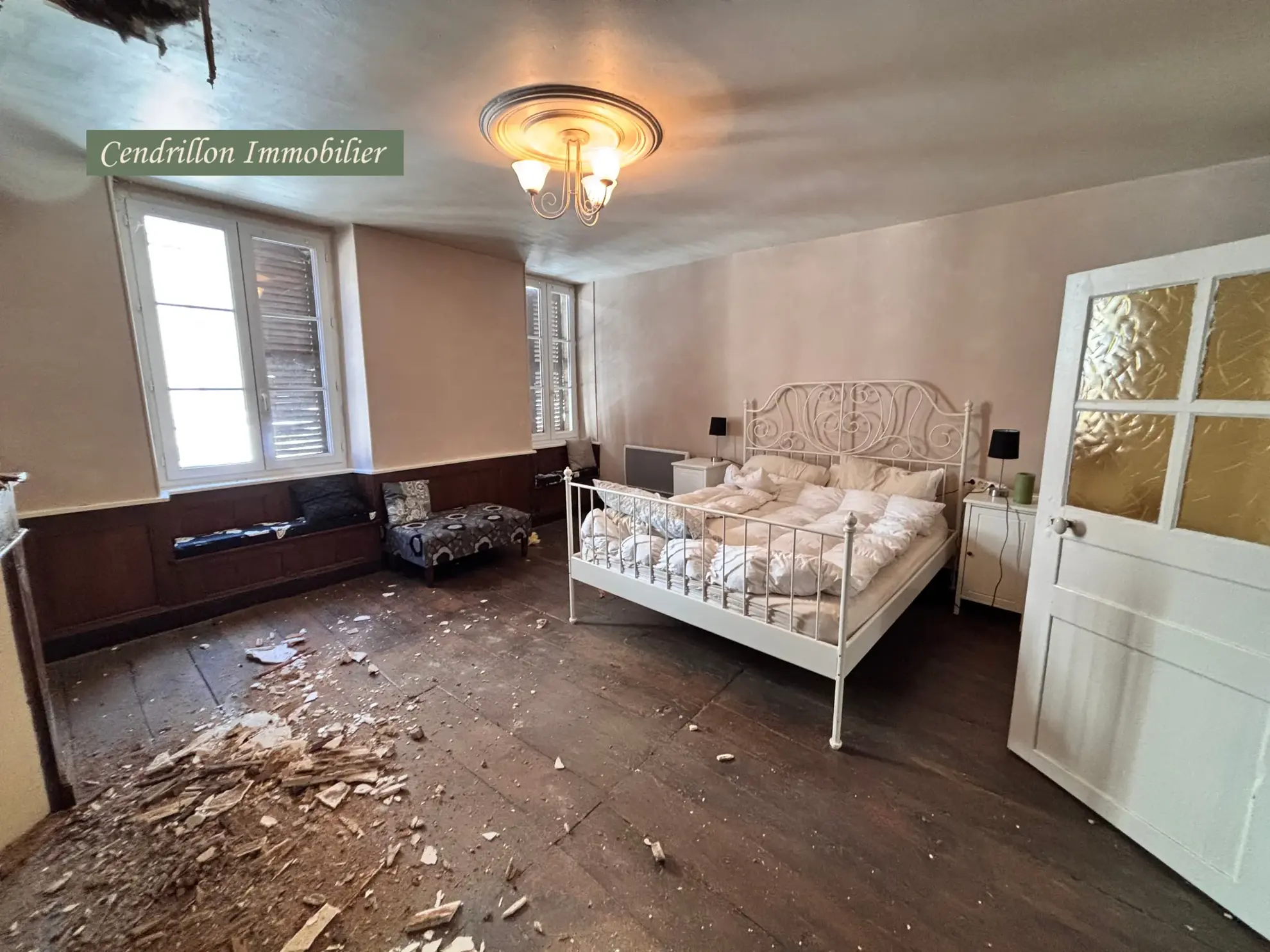 Maison de ville rénovée avec jardin et dépendance à Bourganeuf 