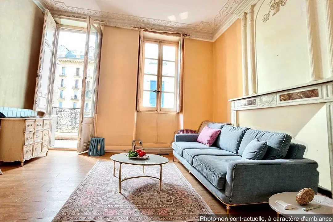 Appartement T2/T3 à vendre au cœur de Nîmes, 68 m² avec balcon et cave 