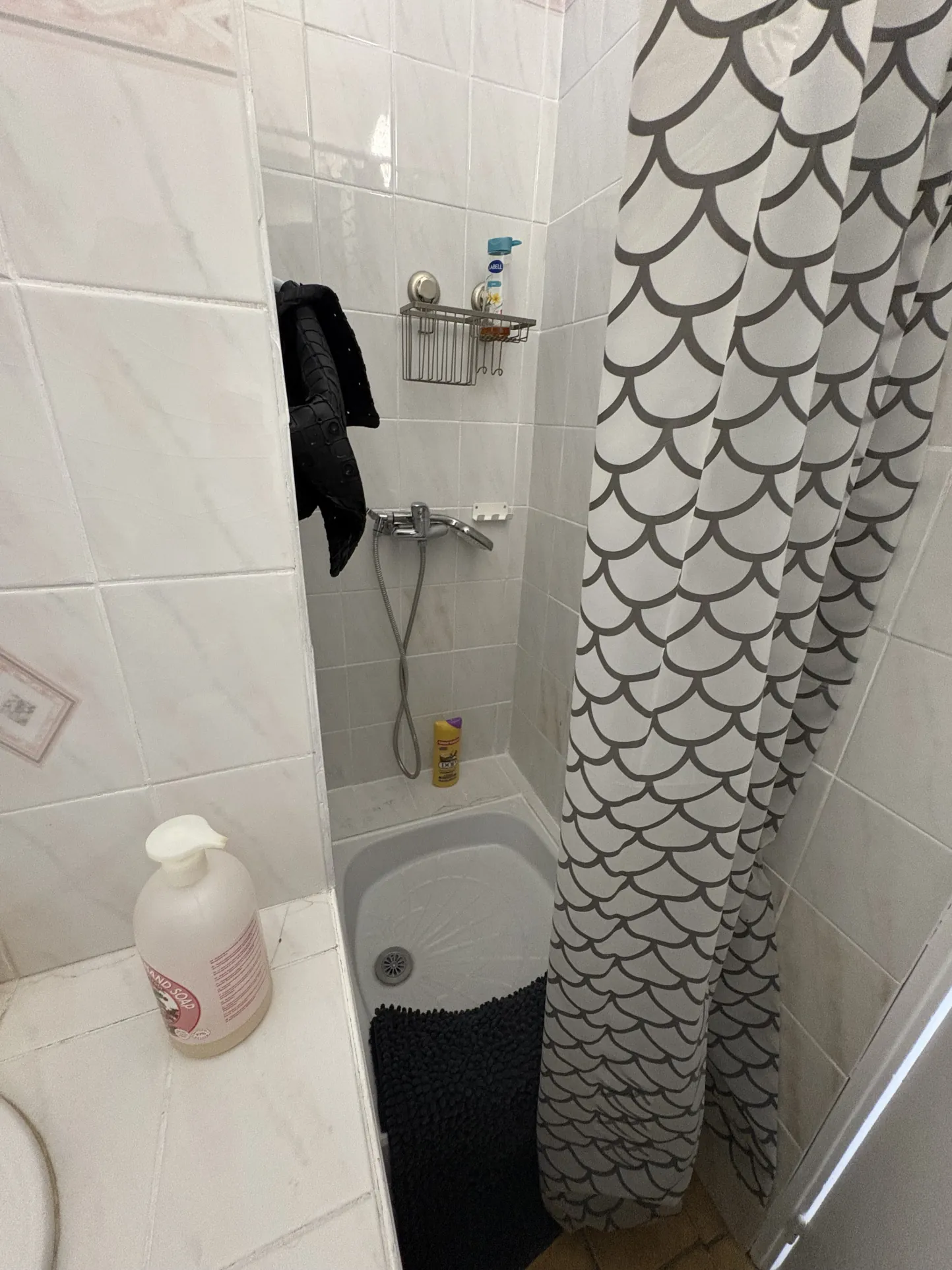 Bel appartement avec deux chambres à La Seyne-sur-Mer, proche du port et des commerces 