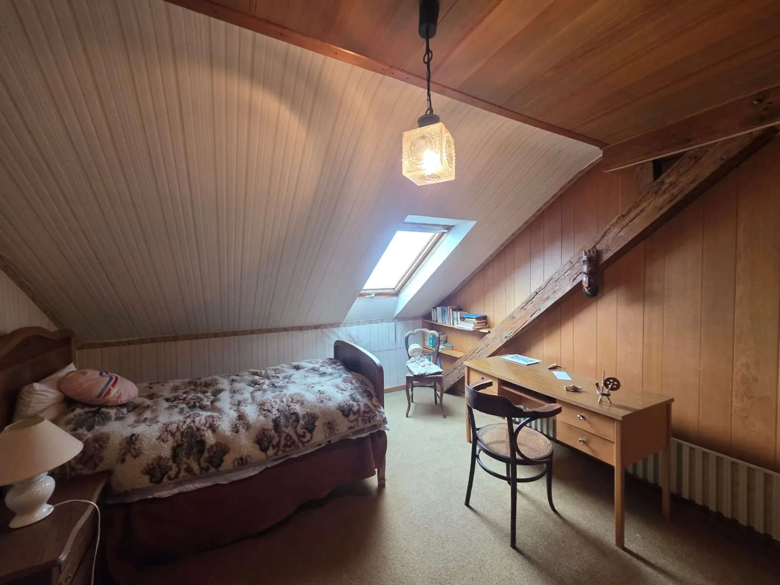 Maison spacieuse à Montreux-Vieux avec potentiel de transformation en plusieurs logements 