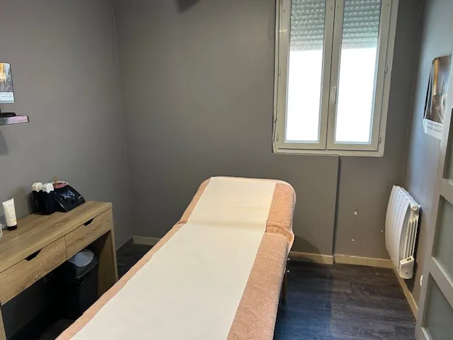 Immeuble à vendre à Rabastens-de-Bigorre avec local commercial et appartements loués 