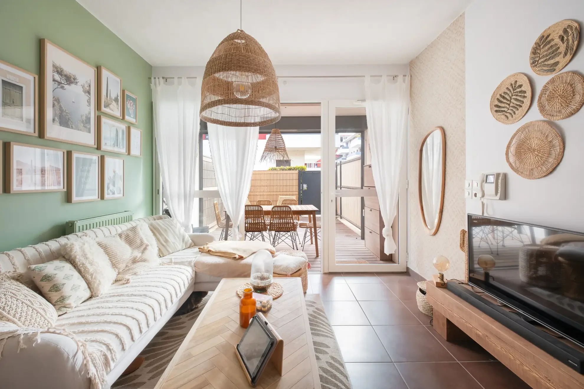 Bel appartement T2 de 47 m² avec terrasse à Juvignac dans résidence de standing 