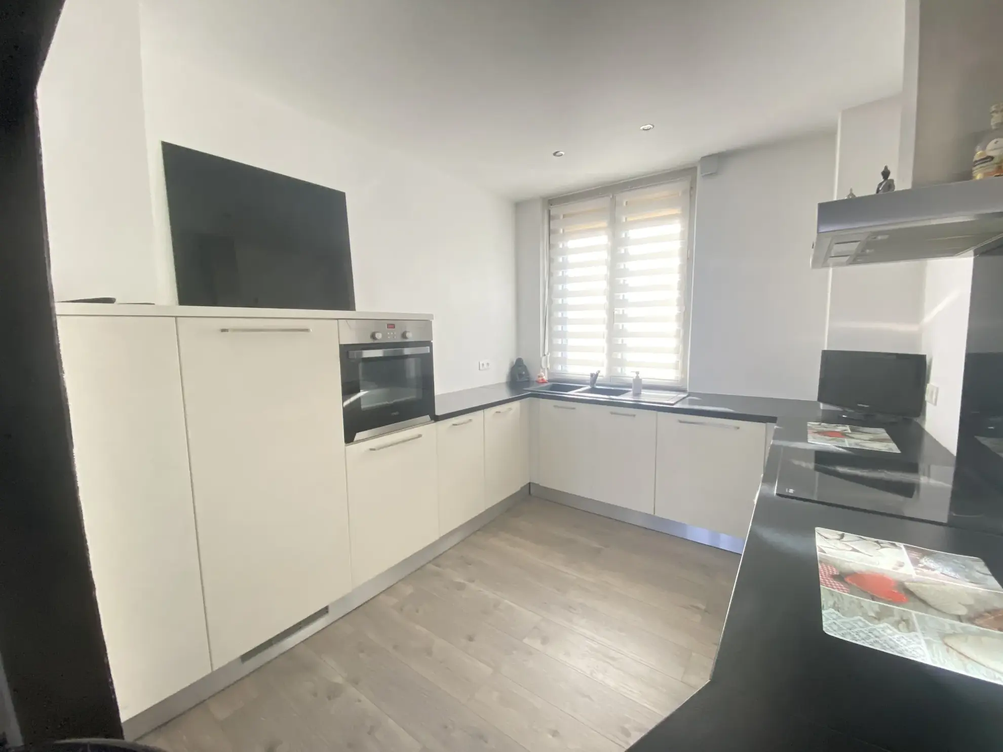 Maison de village rénovée à Falck, 2 chambres, terrasse et jardin de 222 m² 