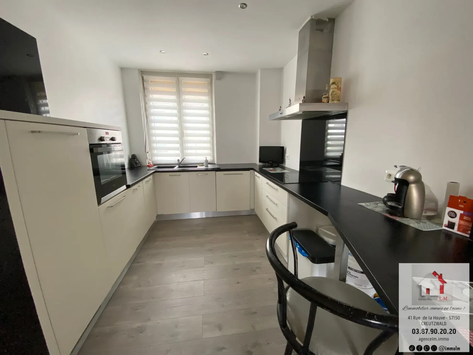 Maison de village rénovée à Falck, 2 chambres, terrasse et jardin de 222 m²