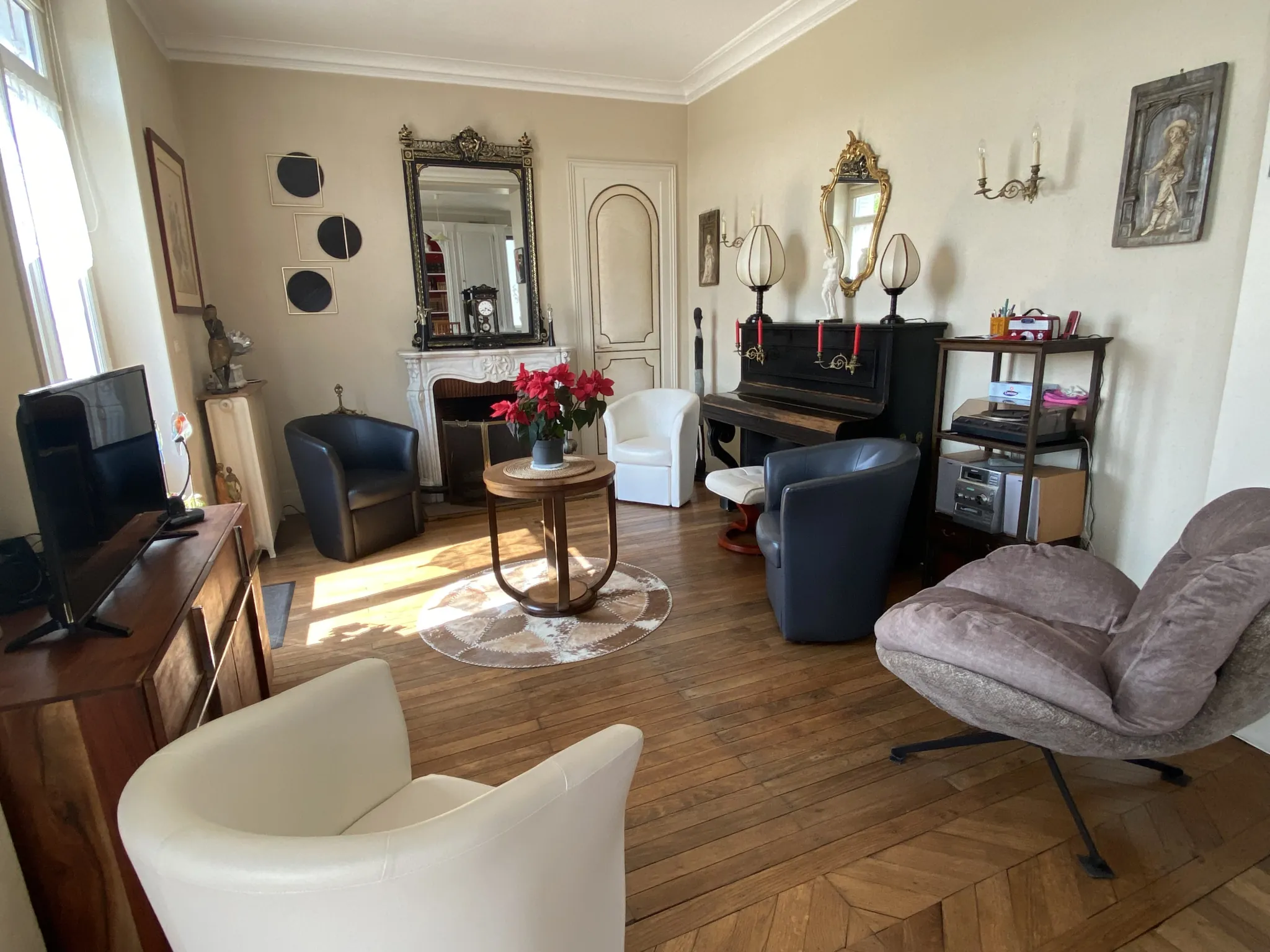 Maison Belle Époque de 10 pièces avec jardin et garage à La Ferté-Macé 