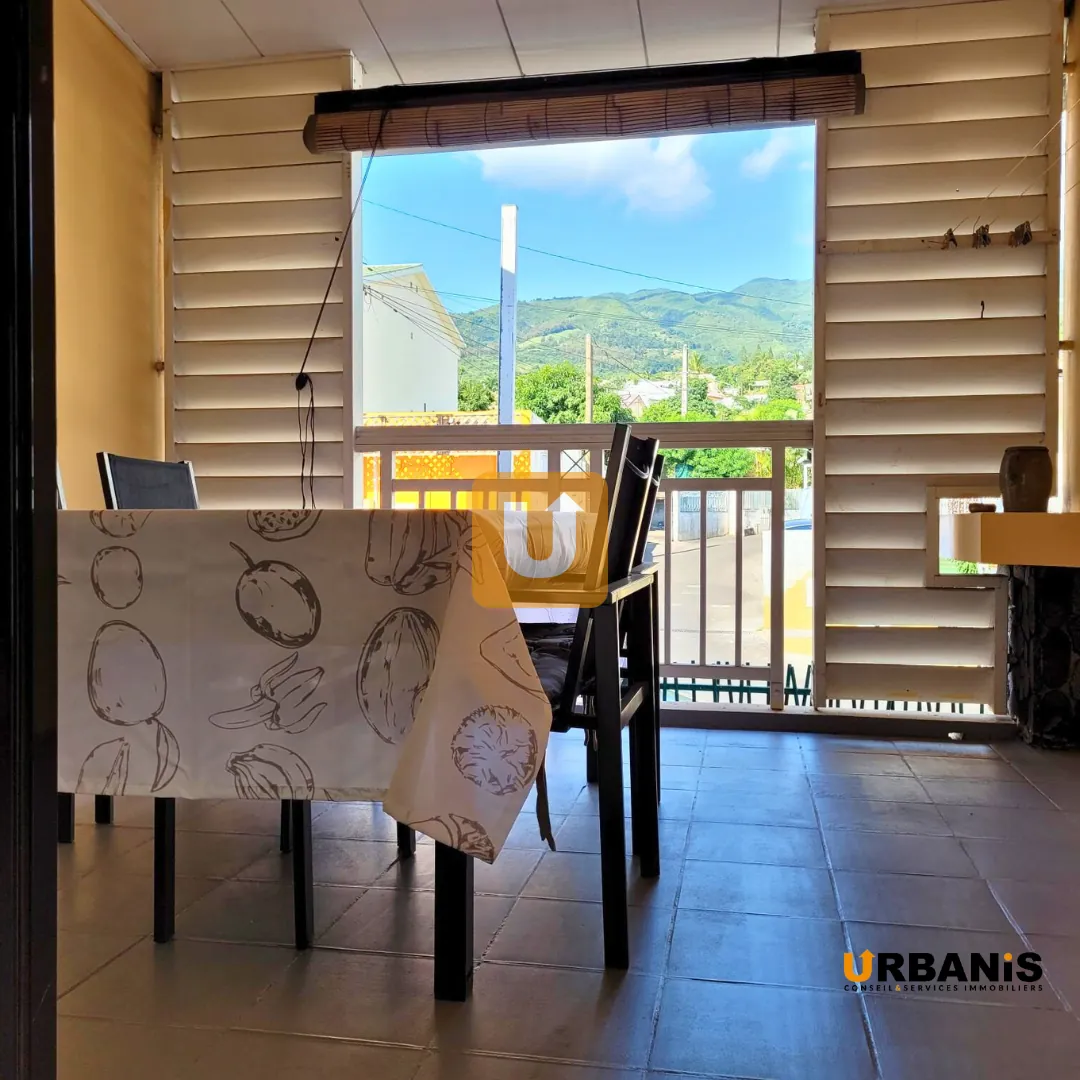 Appartement T3 à La Plaine Saint-Paul avec parking et varangue - Investissement ou résidence principale 