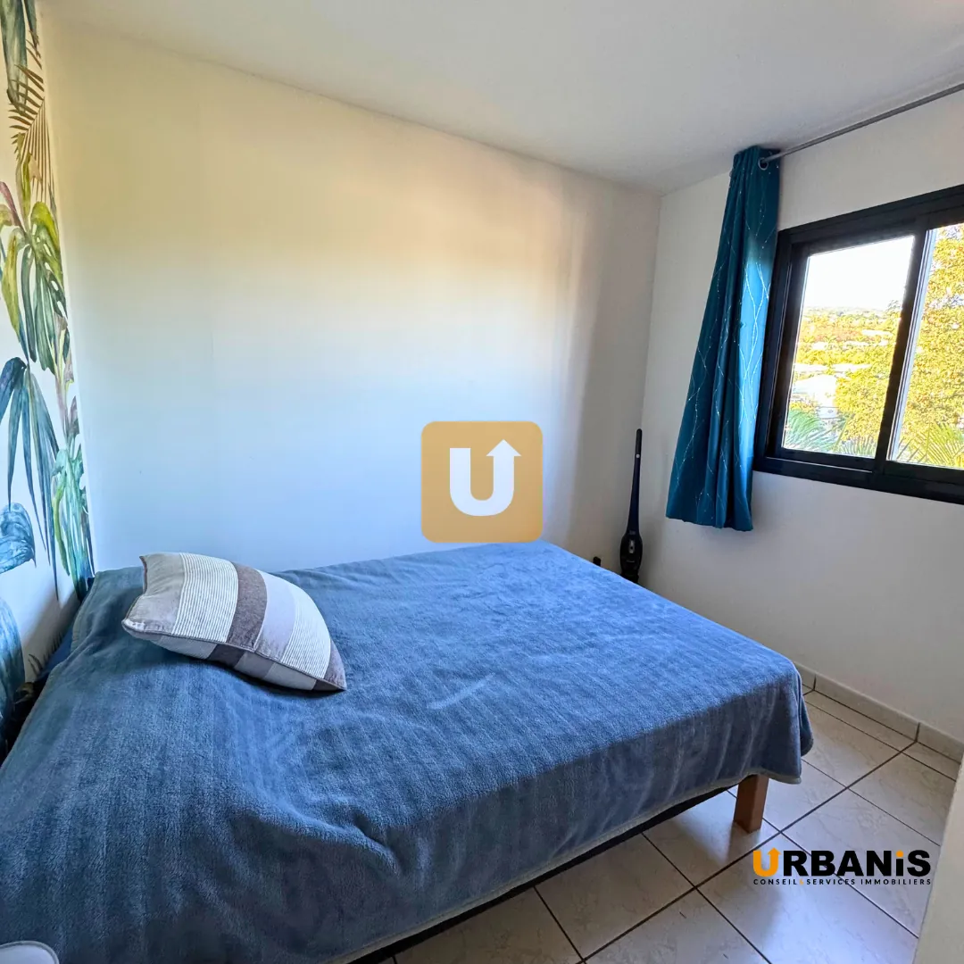 Appartement T3 à La Plaine Saint-Paul avec parking et varangue - Investissement ou résidence principale 