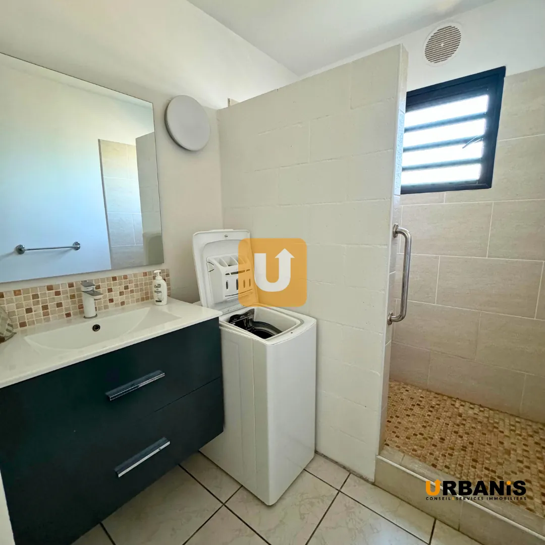 Appartement T3 à La Plaine Saint-Paul avec parking et varangue - Investissement ou résidence principale 