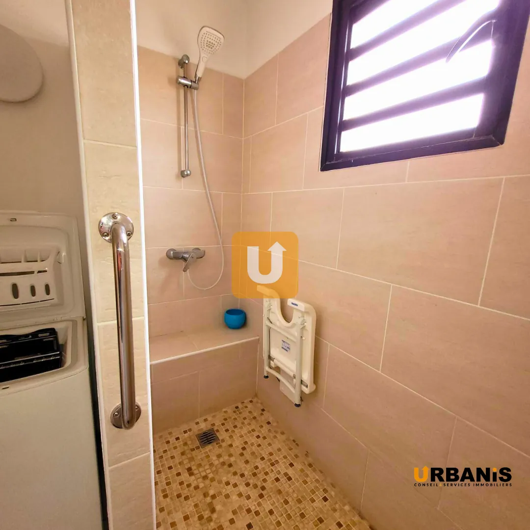 Appartement T3 à La Plaine Saint-Paul avec parking et varangue - Investissement ou résidence principale 