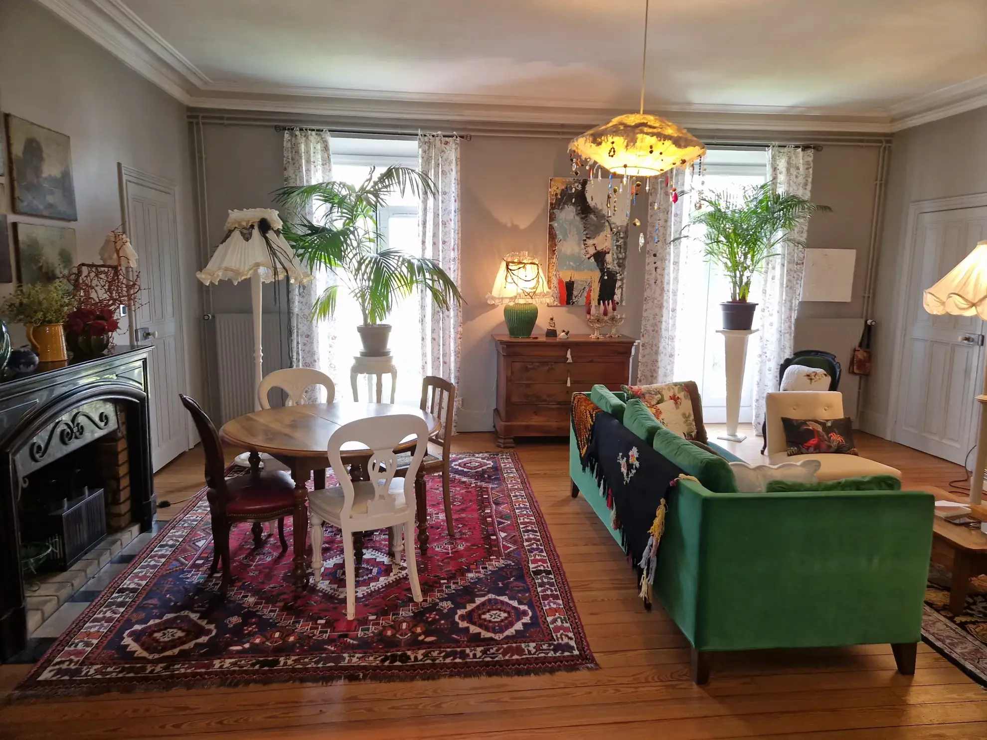 Appartement de charme de 122 m² avec terrasse et garage à Autun