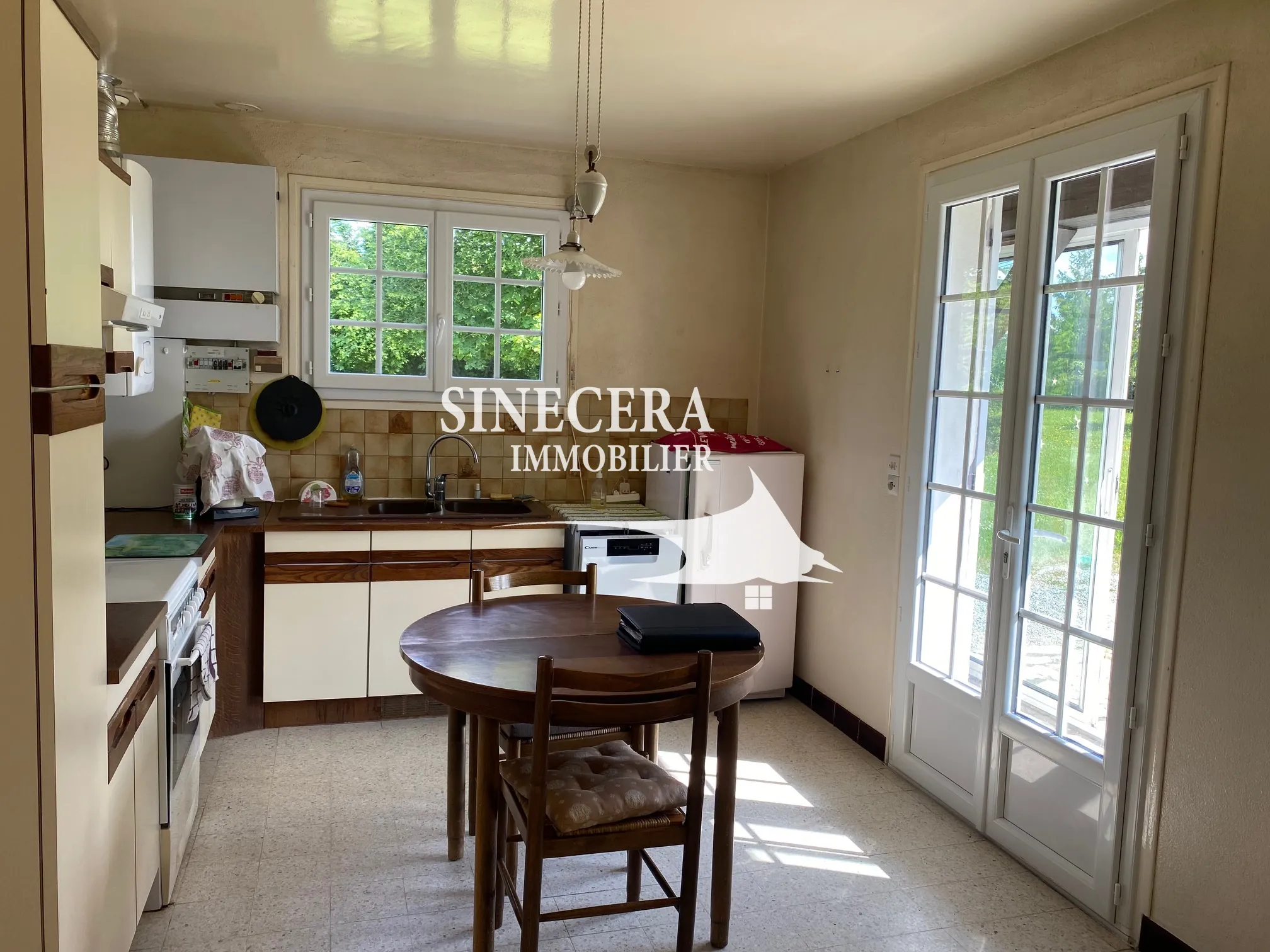 Charmante maison périgourdine avec jardin et vue panoramique à Riberac 