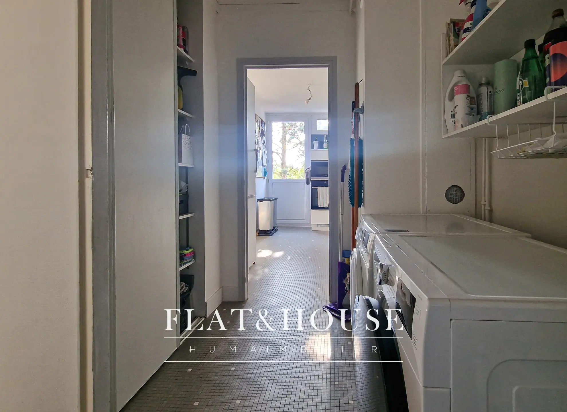 Appartement T3 lumineux à Reze, rénové, avec balcons et stationnement 