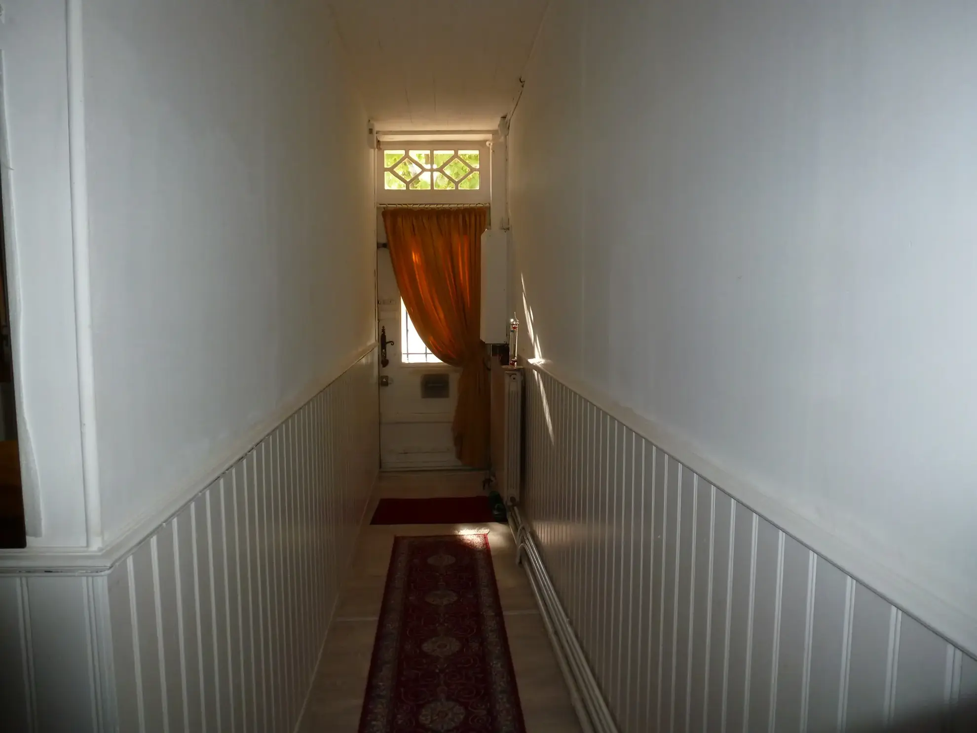 Maison de bourg à Caudrot de 43 m² avec jardin et parking 